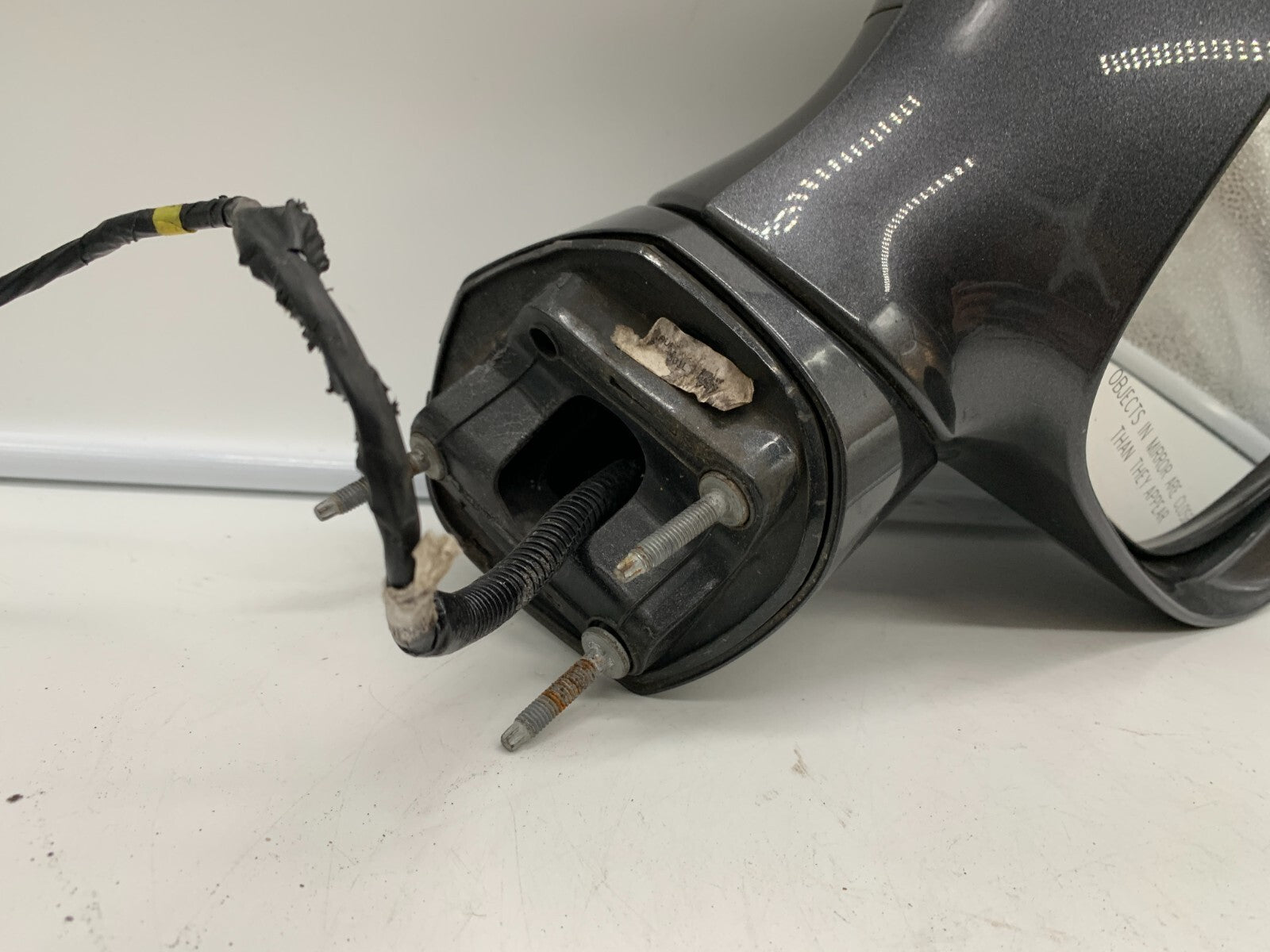 2017-2019 Chrysler Pacifica Passenger Side View Door Mirror Black BSA E02B30026