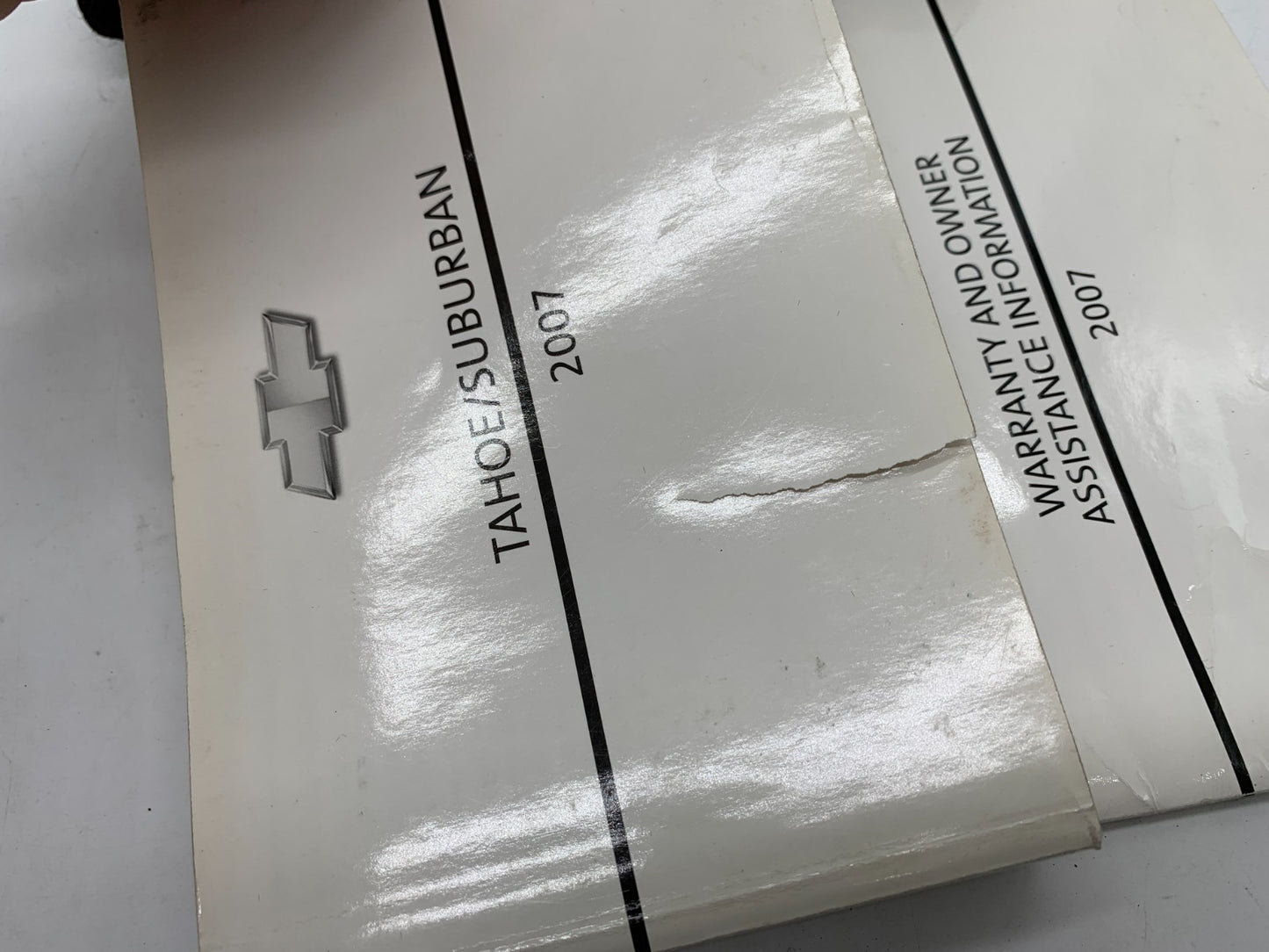 2007 Chevrolet Tahoe Suburban Owners Manual Set with Case OEM