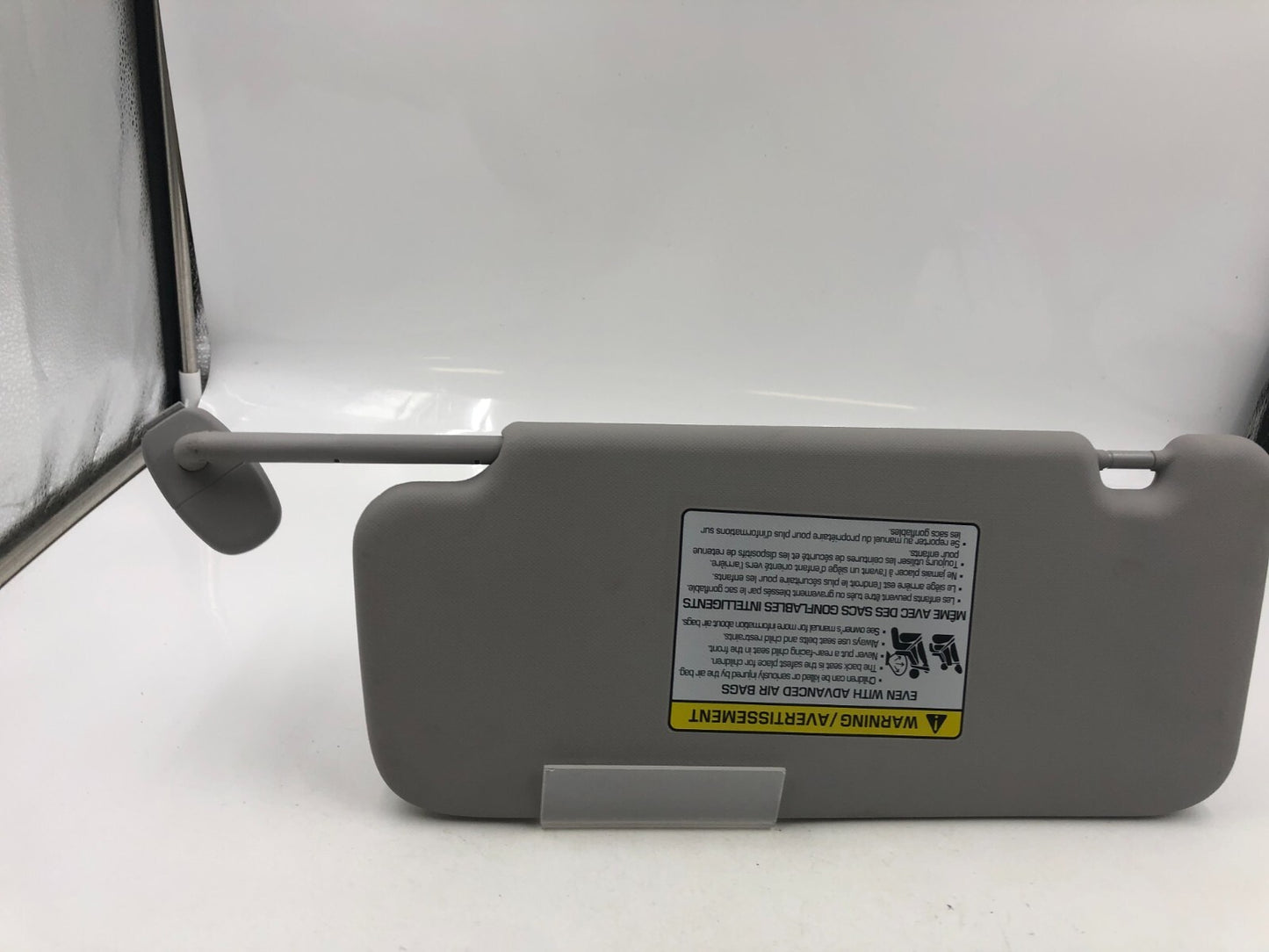 2018-2019 Hyundai Kona Passenger Sun Visor Gray Illuminated OEM A01B23010