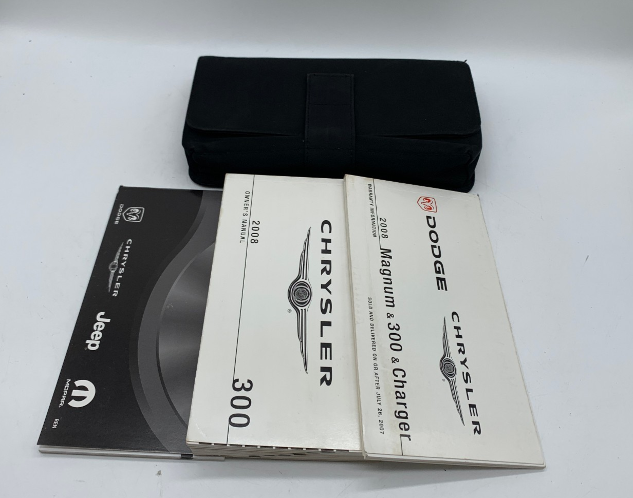 2008 Chrysler 300 Owners Manual Set with Case OEM R01B13010