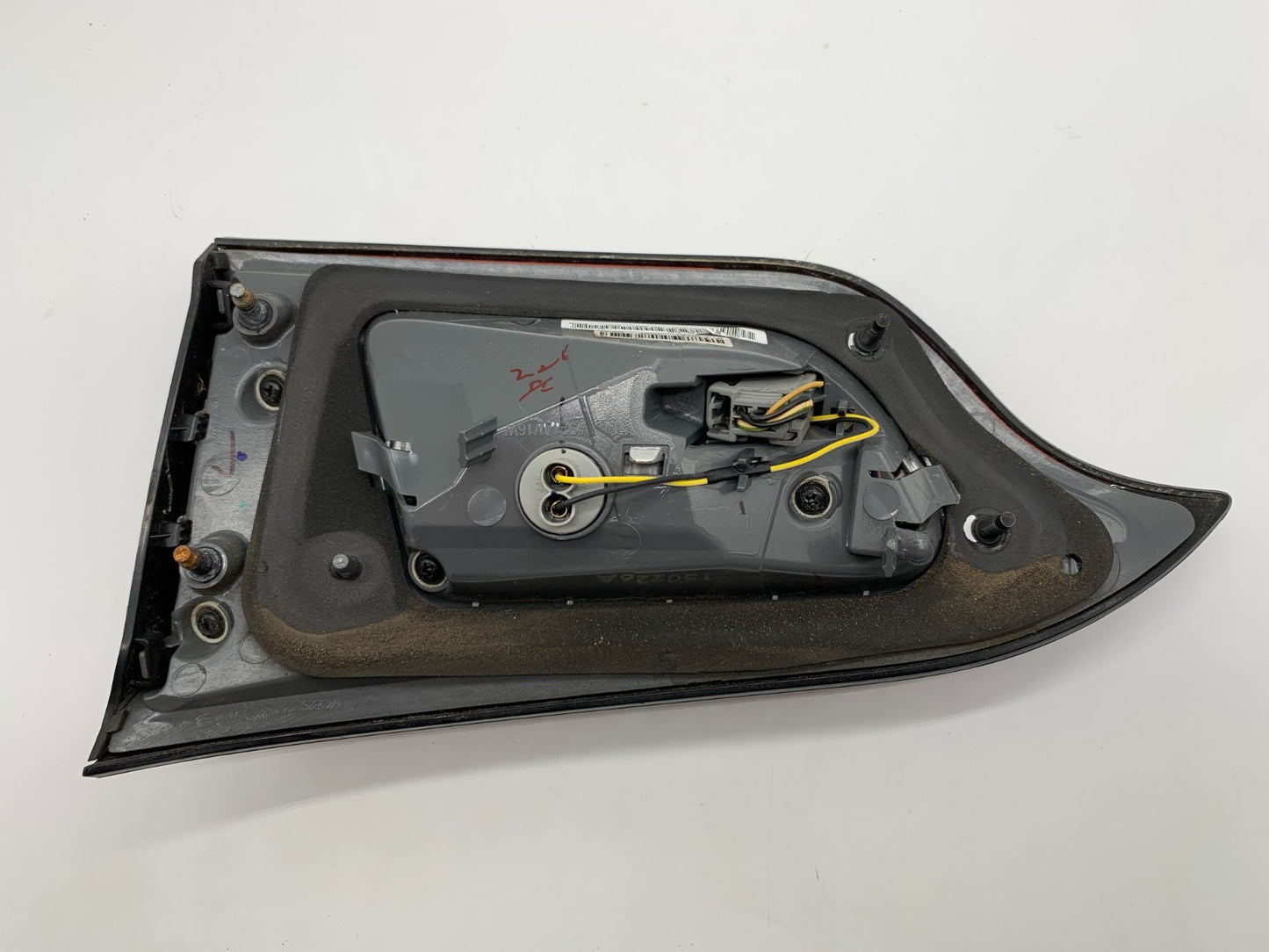 2014-2018 Jeep Cherokee Driver Side Liftgate Tail Light Taillight OEM B04B49011