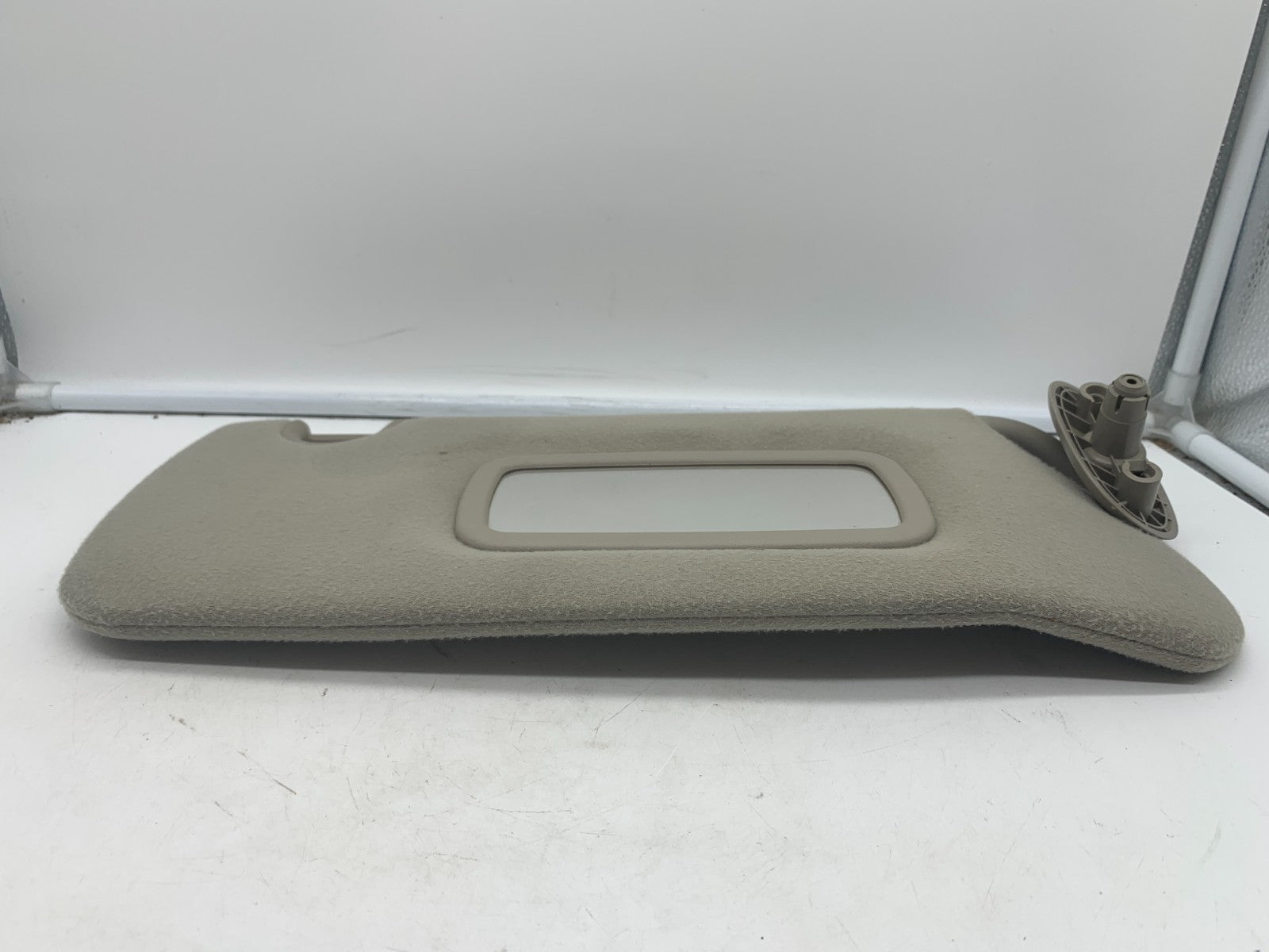 2004-2009 Dodge Durango Passenger Sun Visor Beige OEM A01B52099