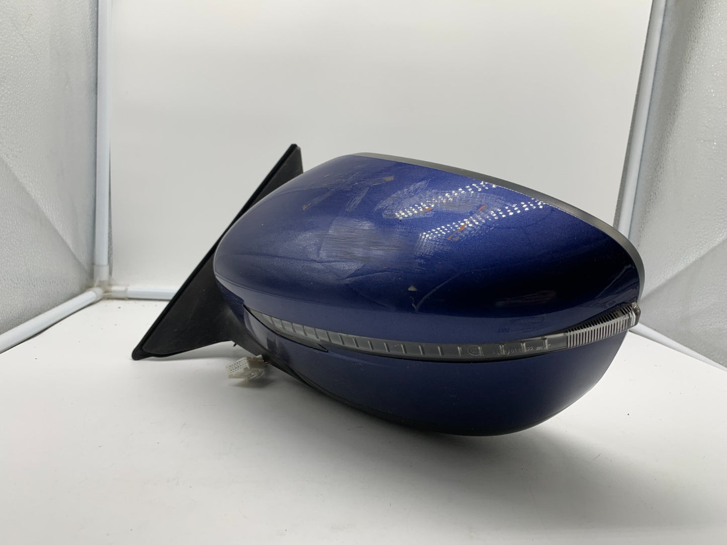 2017-2020 Nissan Rogue Driver Side View Power Door Mirror Blue OEM C01B42013