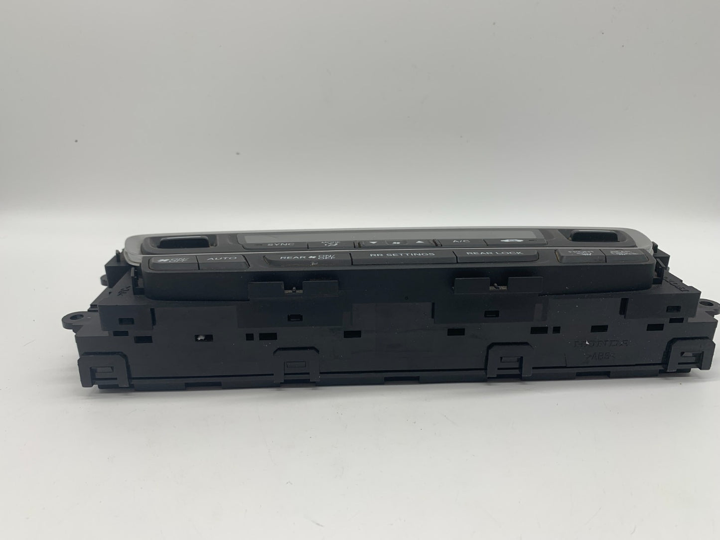 2016-2018 Honda Pilot AC Heater Climate Control Temperature Unit OEM A02B41010