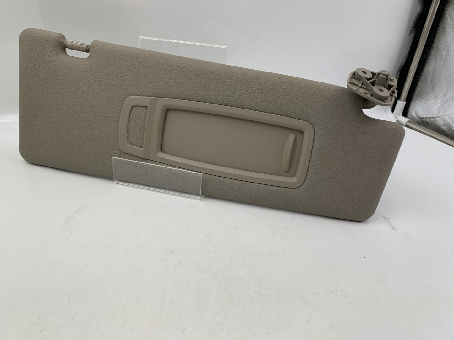 2007-2013 BMW X5 Passenger Sun Visor Gray Illuminated OEM D01B41061