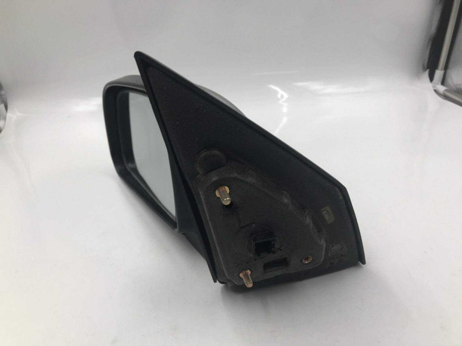 2005-2009 Hyundai Tucson Driver Side View Power Door Mirror Silver OEM B03B06048