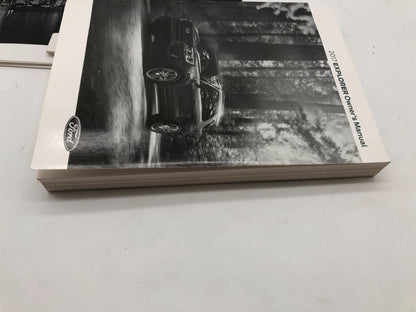 2017 Ford Explorer Owners Manual Set with Case OEM E01B17031