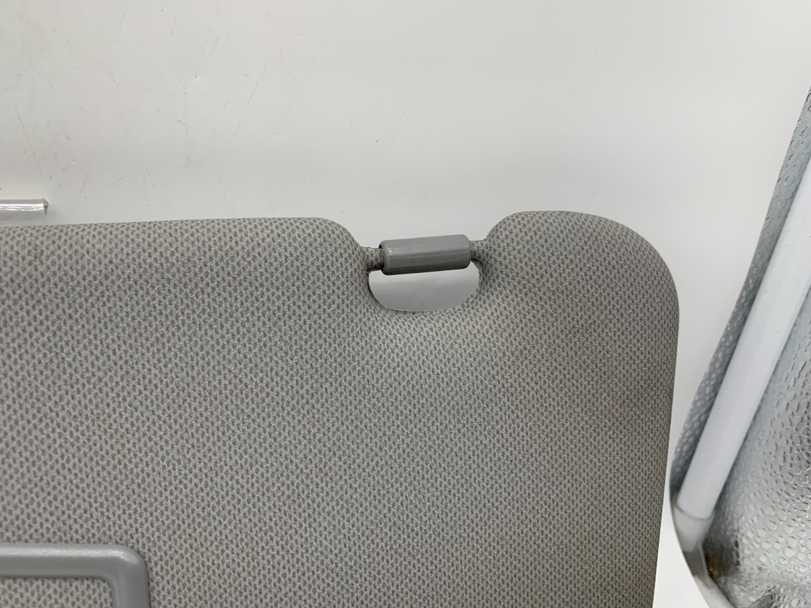 2014-2017 Hyundai Accent Driver Sun Visor Gray OEM C01B01006
