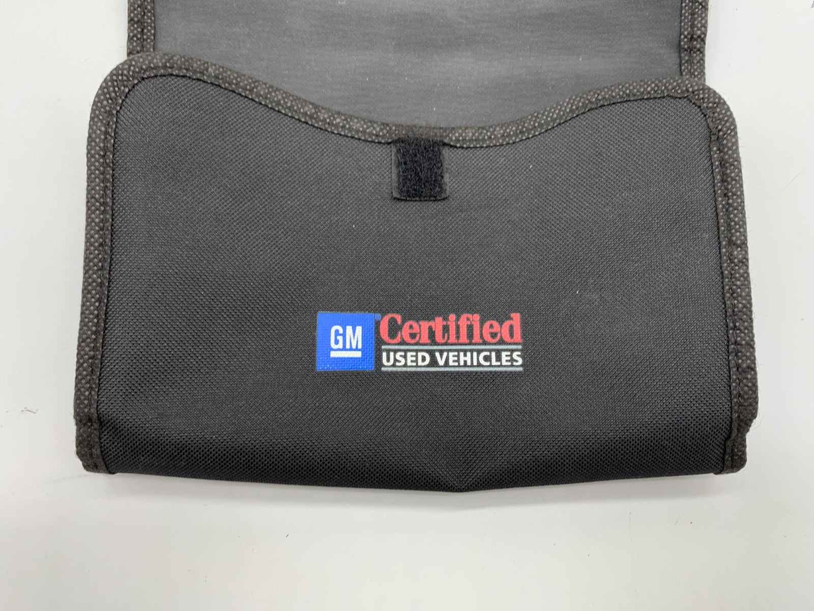 2009 Buick Enclave Owners Manual Set with Case OEM C04B63008