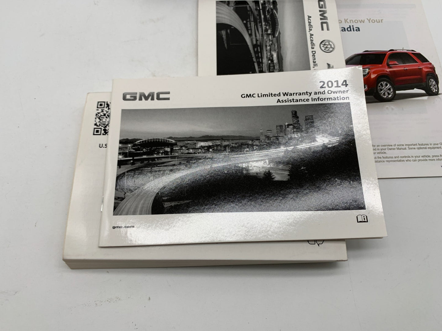 2014 GMC Acadia Denali Owners Manual Set with Case OEM B04B55051