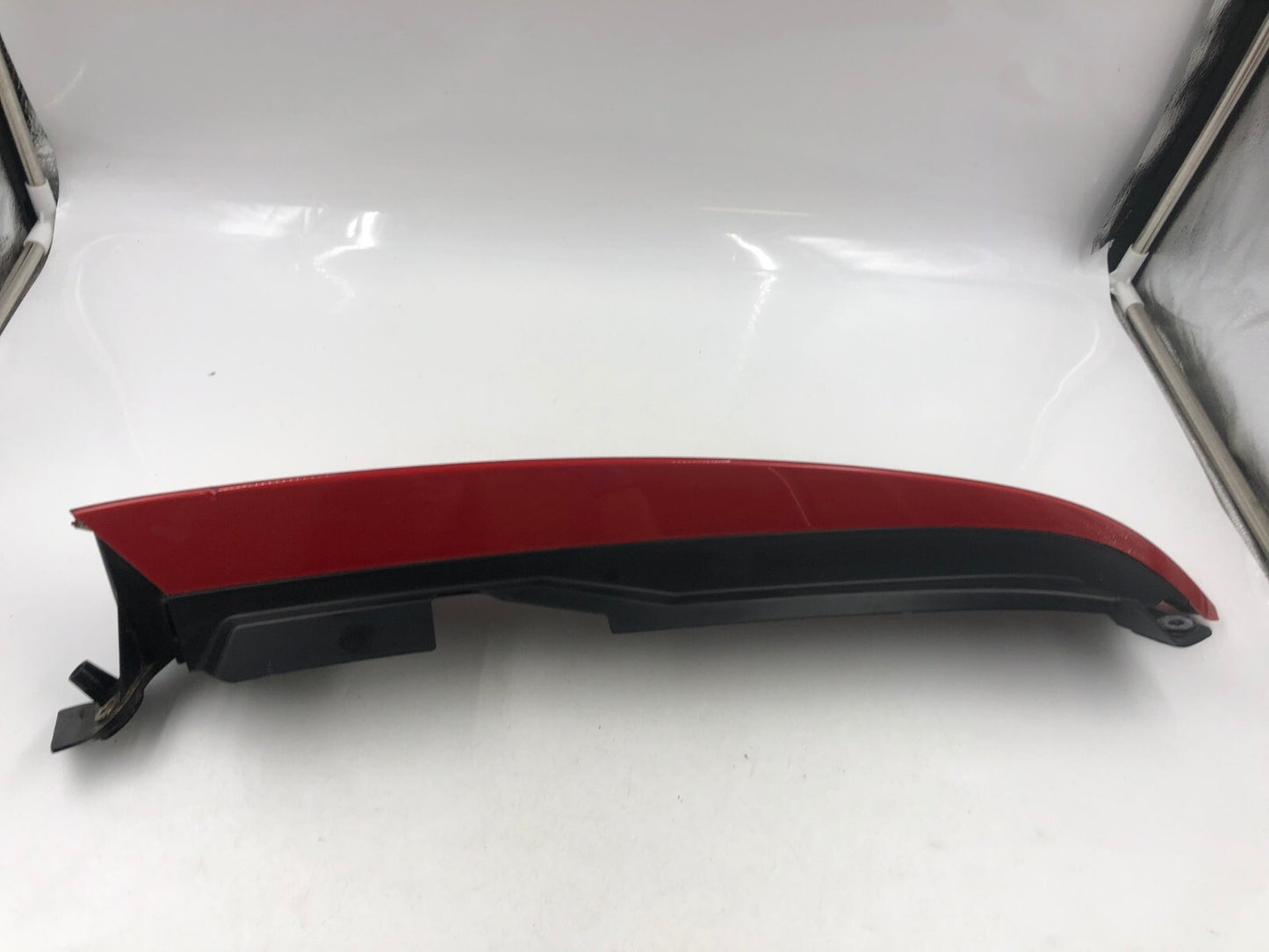 2003-2006 Volvo XC90 Driver Side Upper Tail Light Taillight OEM C04B41008