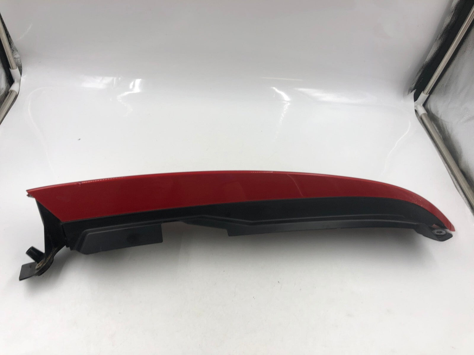 2003-2006 Volvo XC90 Driver Side Upper Tail Light Taillight OEM C04B41008