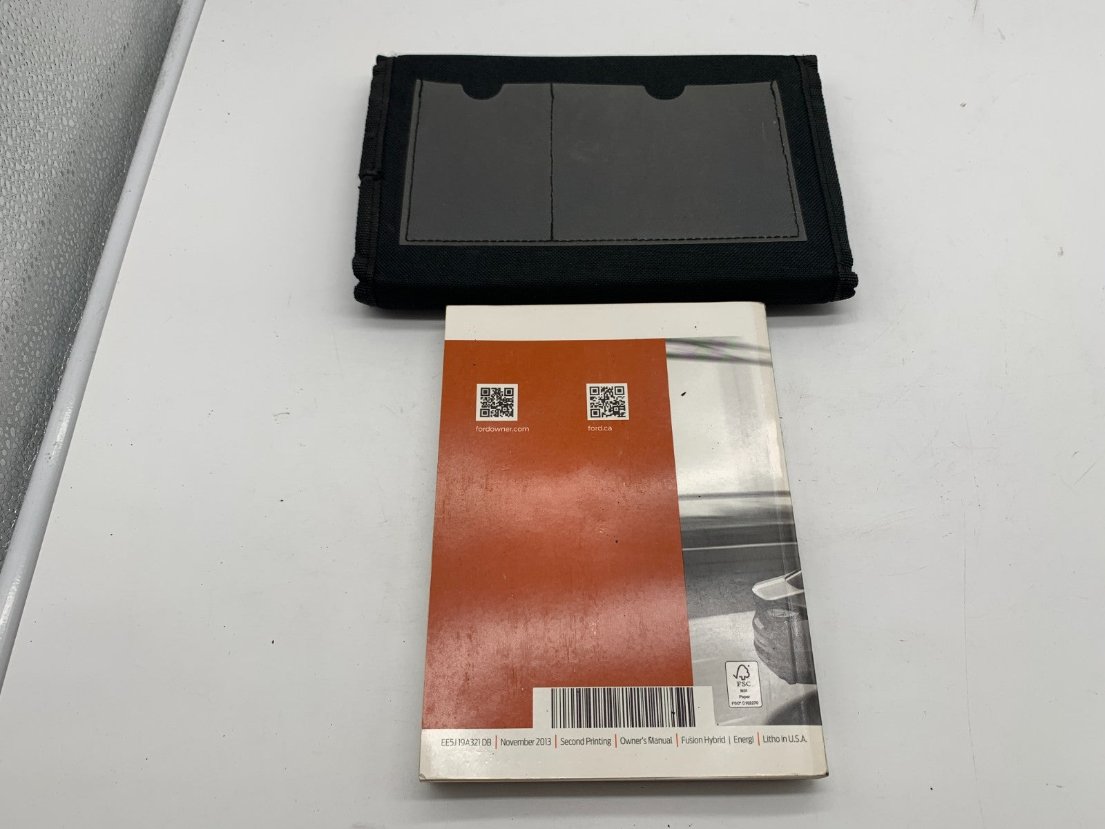 2014 Ford Fusion Owners Manual with Case OEM B03B21025