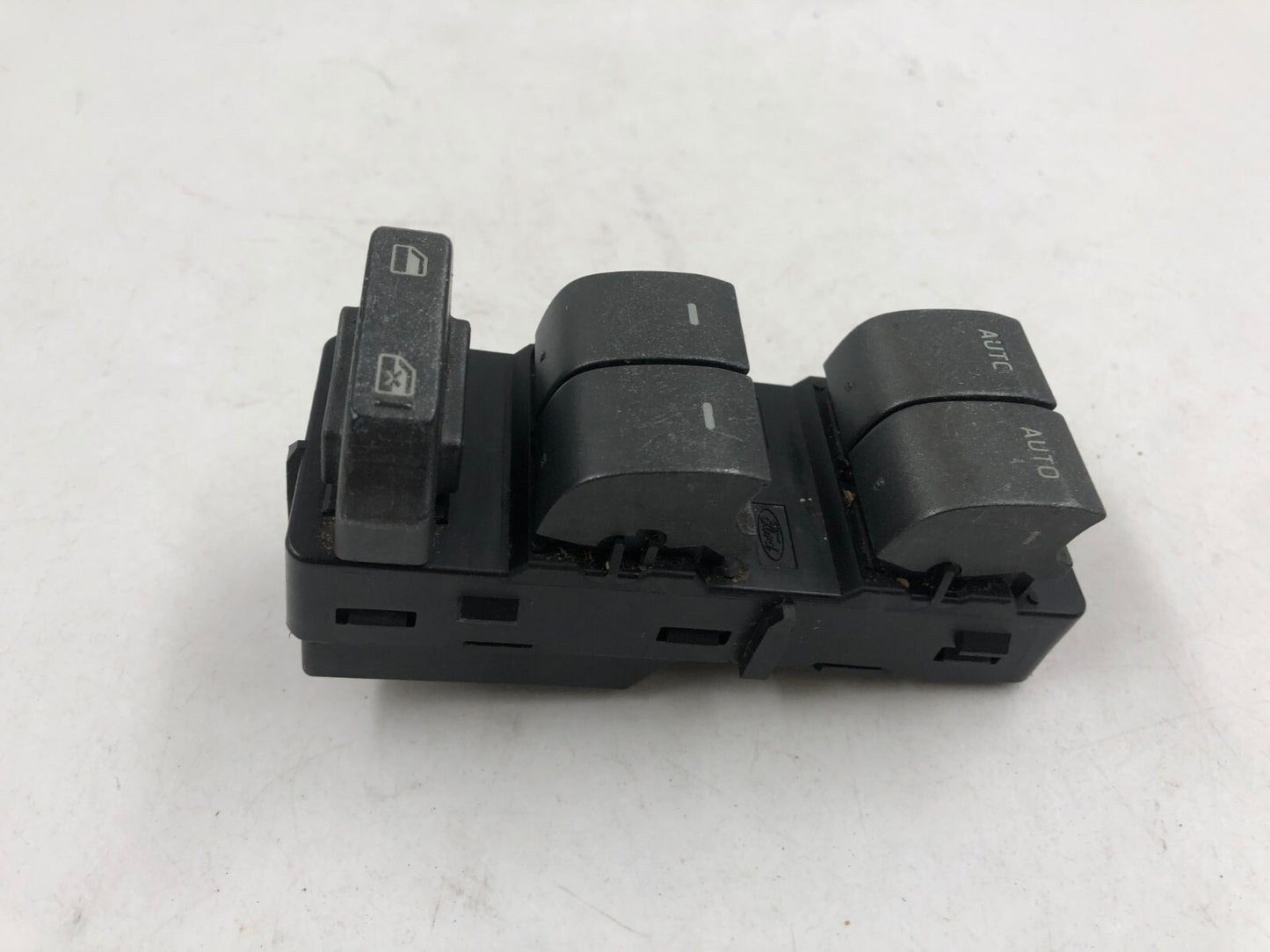 2008-2010 Lincoln MKX Master Power Window Switch OEM C04B25029
