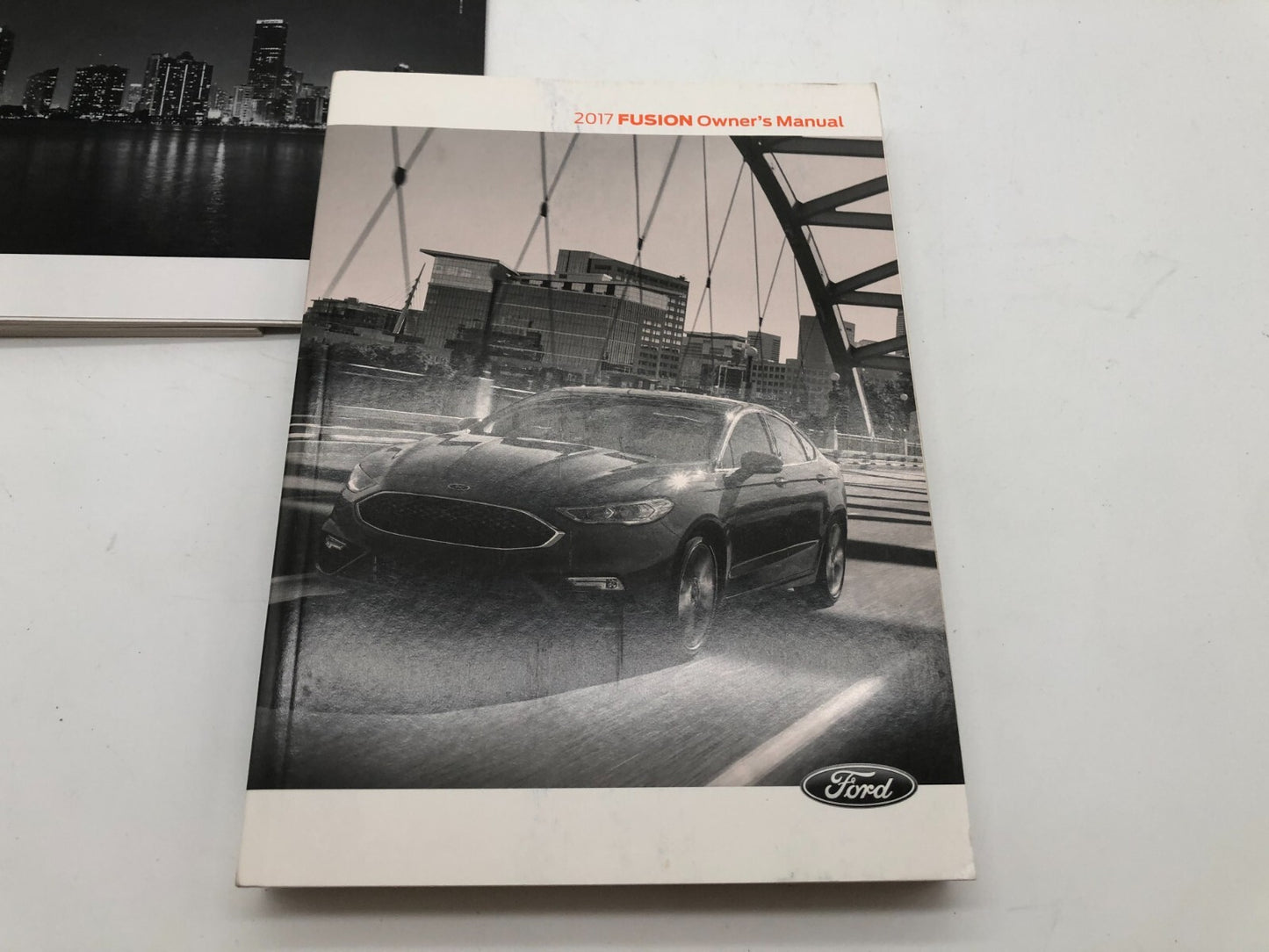 2017 Ford Fusion Owners Manual Set with Case OEM C01B53022