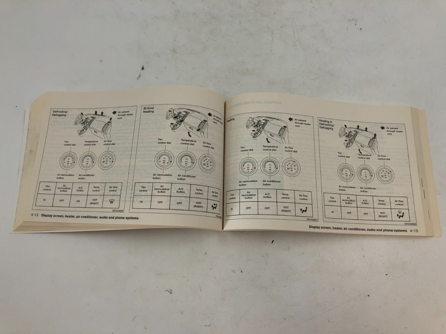 2007 Nissan Sentra Owners Manual Set with Case OEM D02B61008