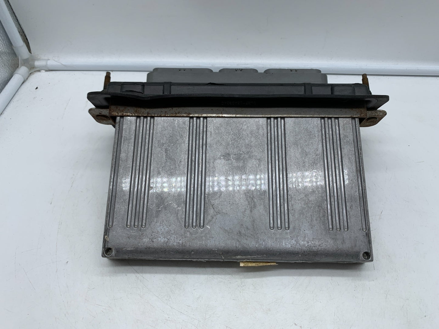 2003 Ford Explorer Engine Control Module Unit ECU ECM OEM A04B02010