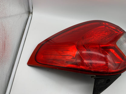 2013-2015 Chevrolet Captiva Sport Passenger Side Tail Light OEM C02B07001