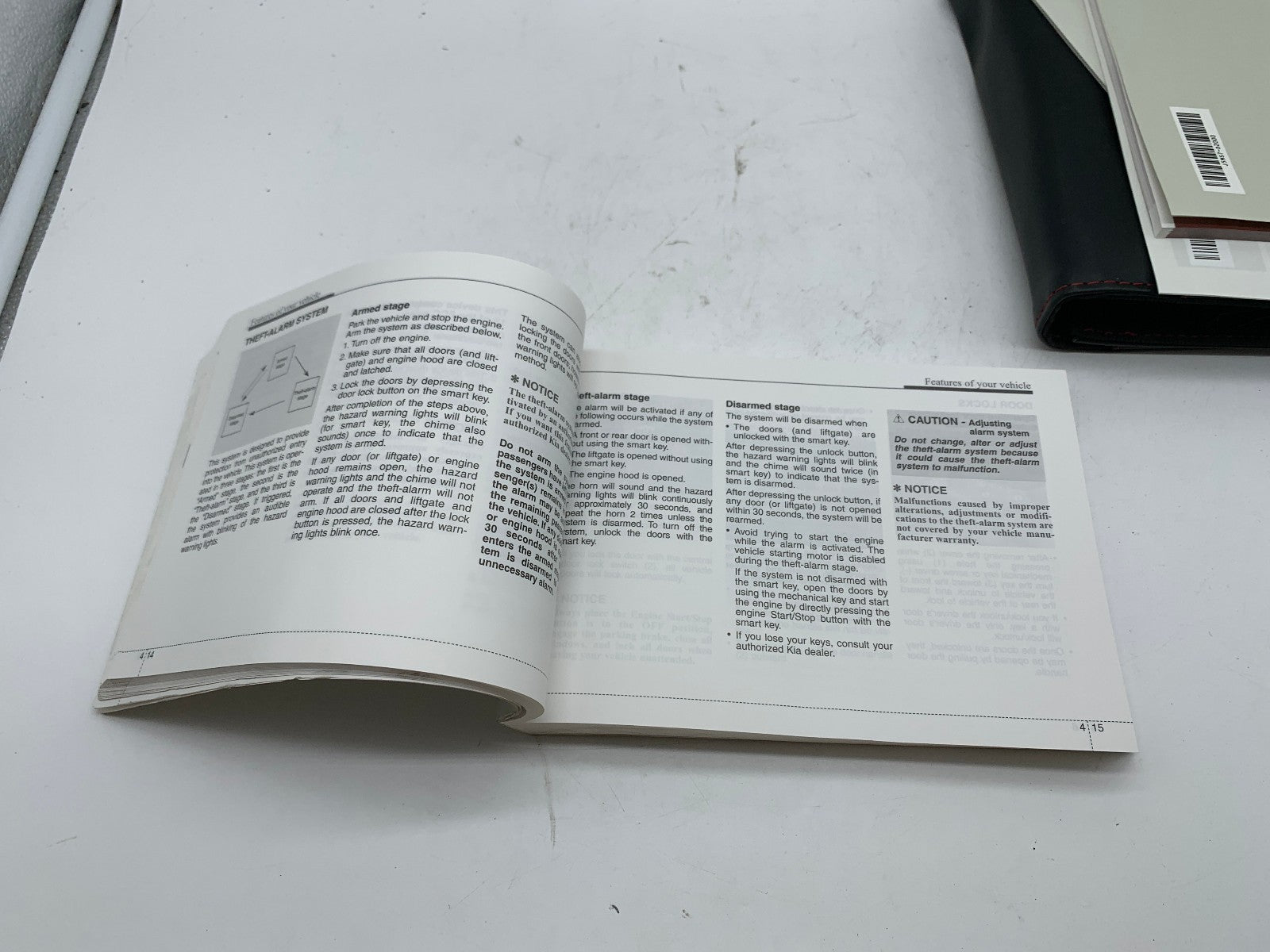 2018 Kia Stinger Owners Manual Set with Case OEM R01B01014