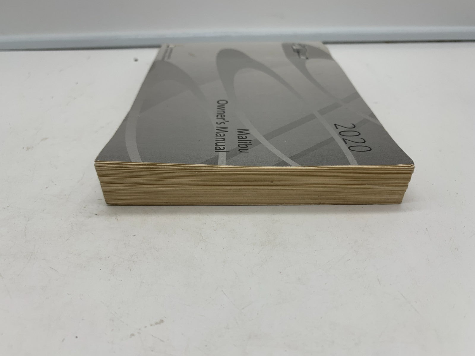 2020 Chevrolet Malibu Owners Manual OEM C03B23012