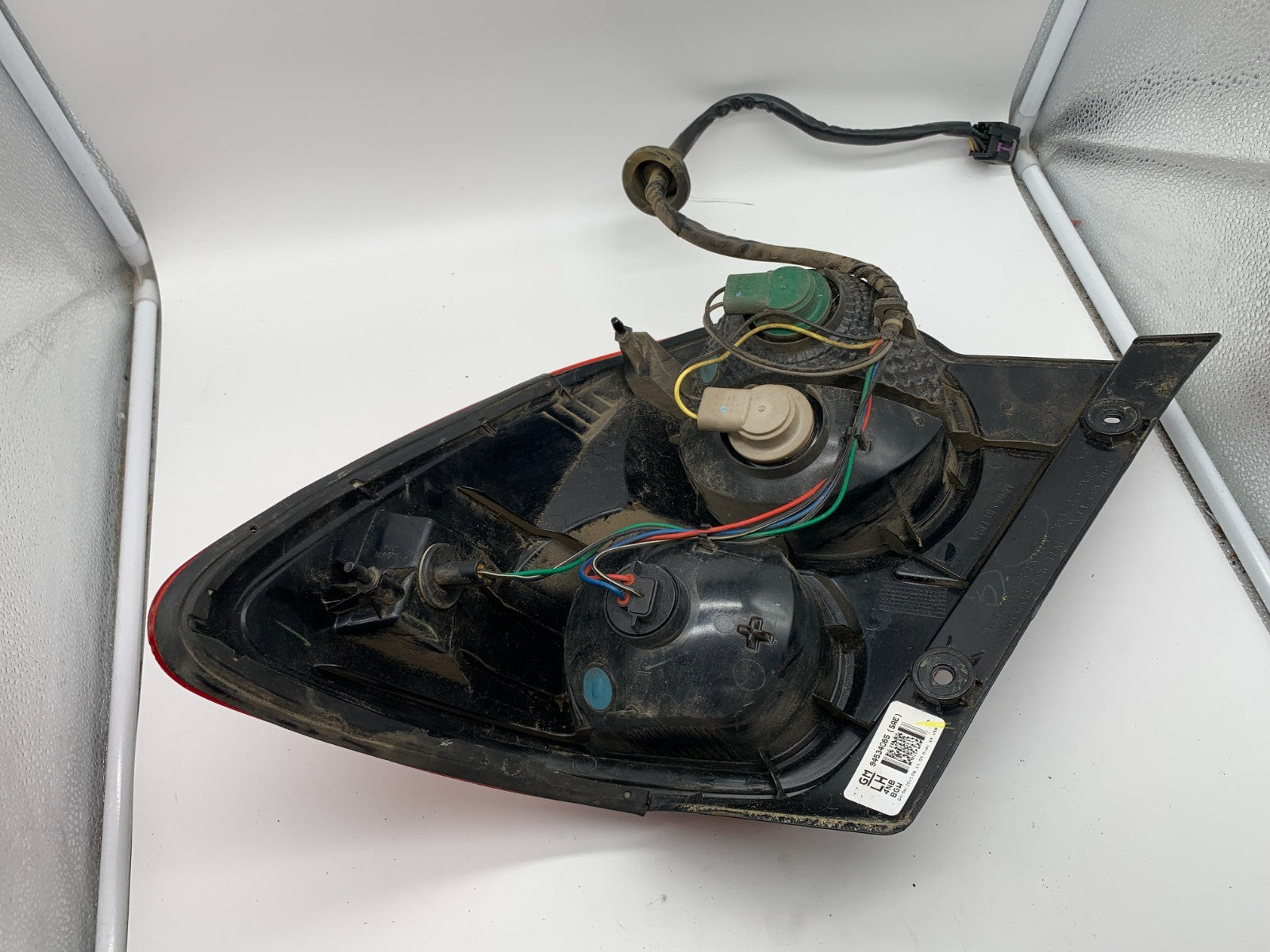 2012-2016 Chevrolet Sonic Passenger Side Tail Light Taillight OEM C01B27006