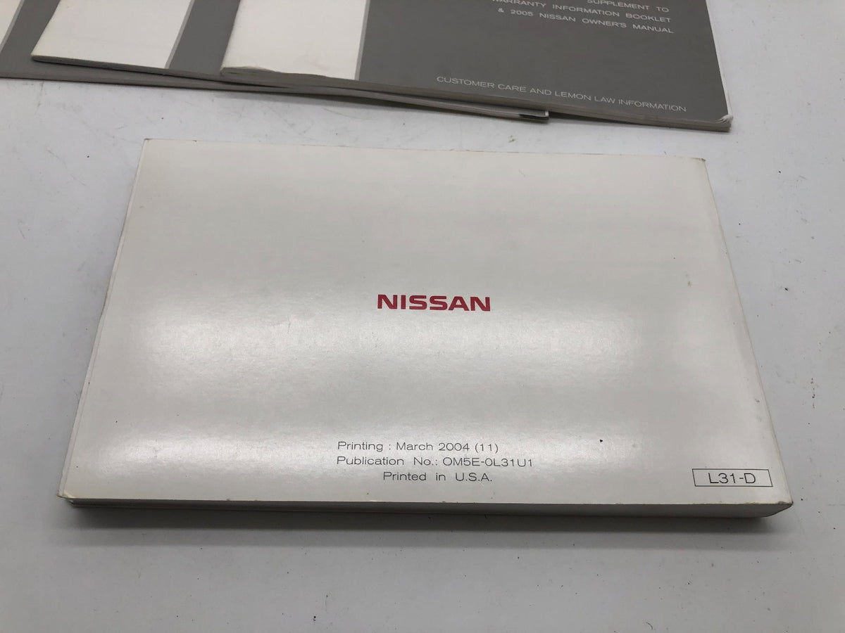 2005 Nissan Altima Owners Manual Set with Case OEM R01B50002