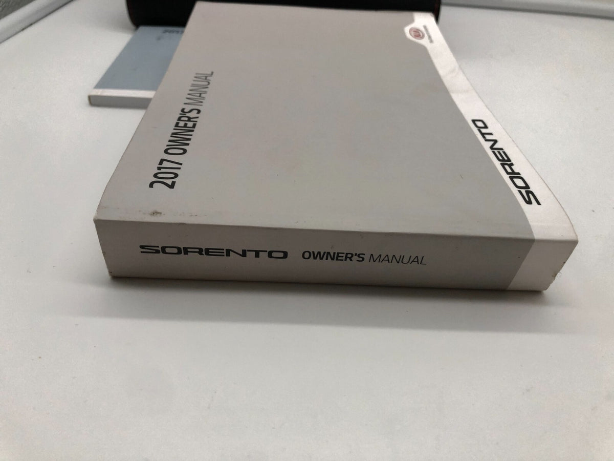 2018 Kia Sorento Owners Manual Set with Case OEM