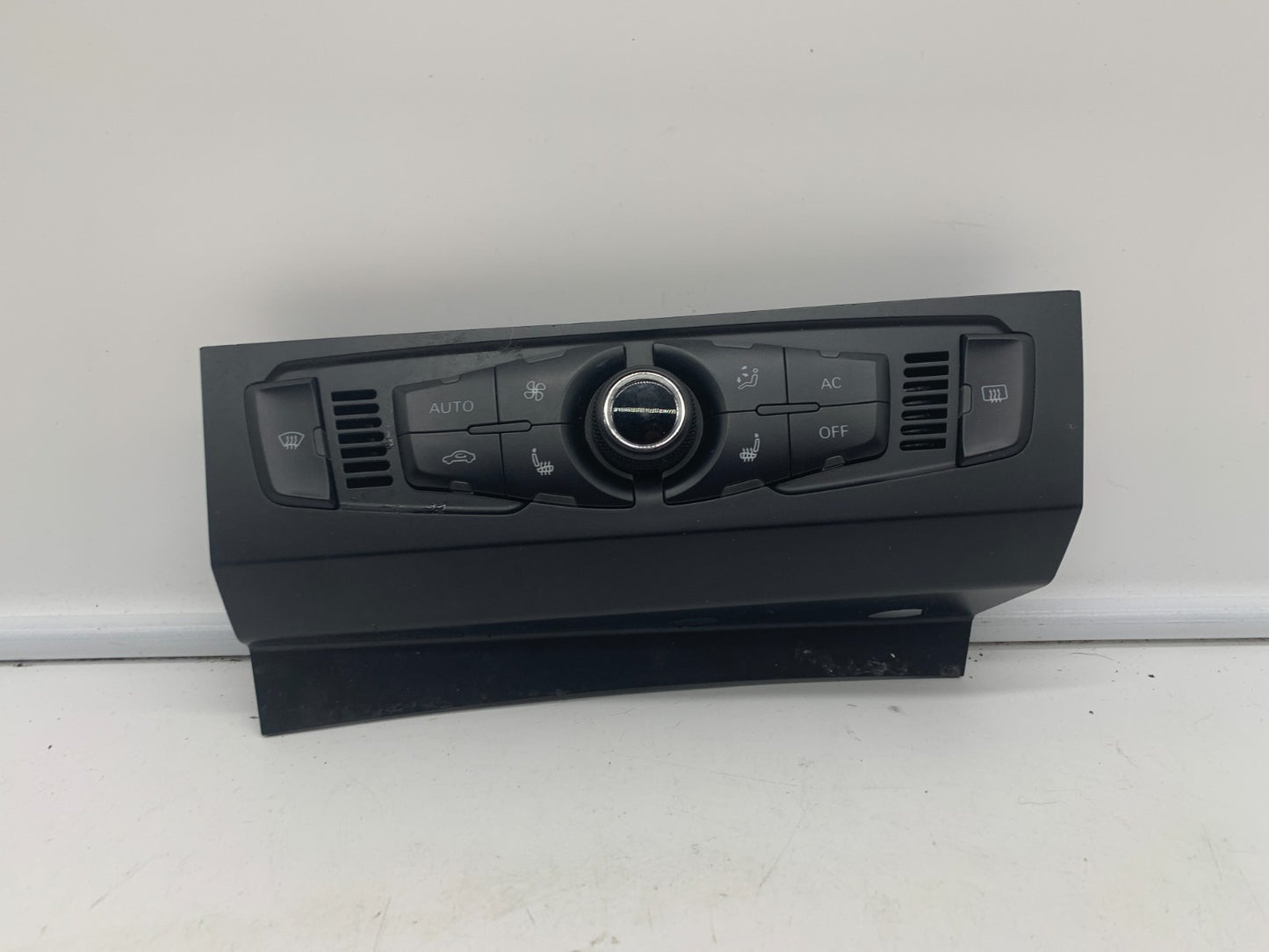 2009-2012 Audi A4 Climate Control AC Heater Single Zone OEM A01B49037