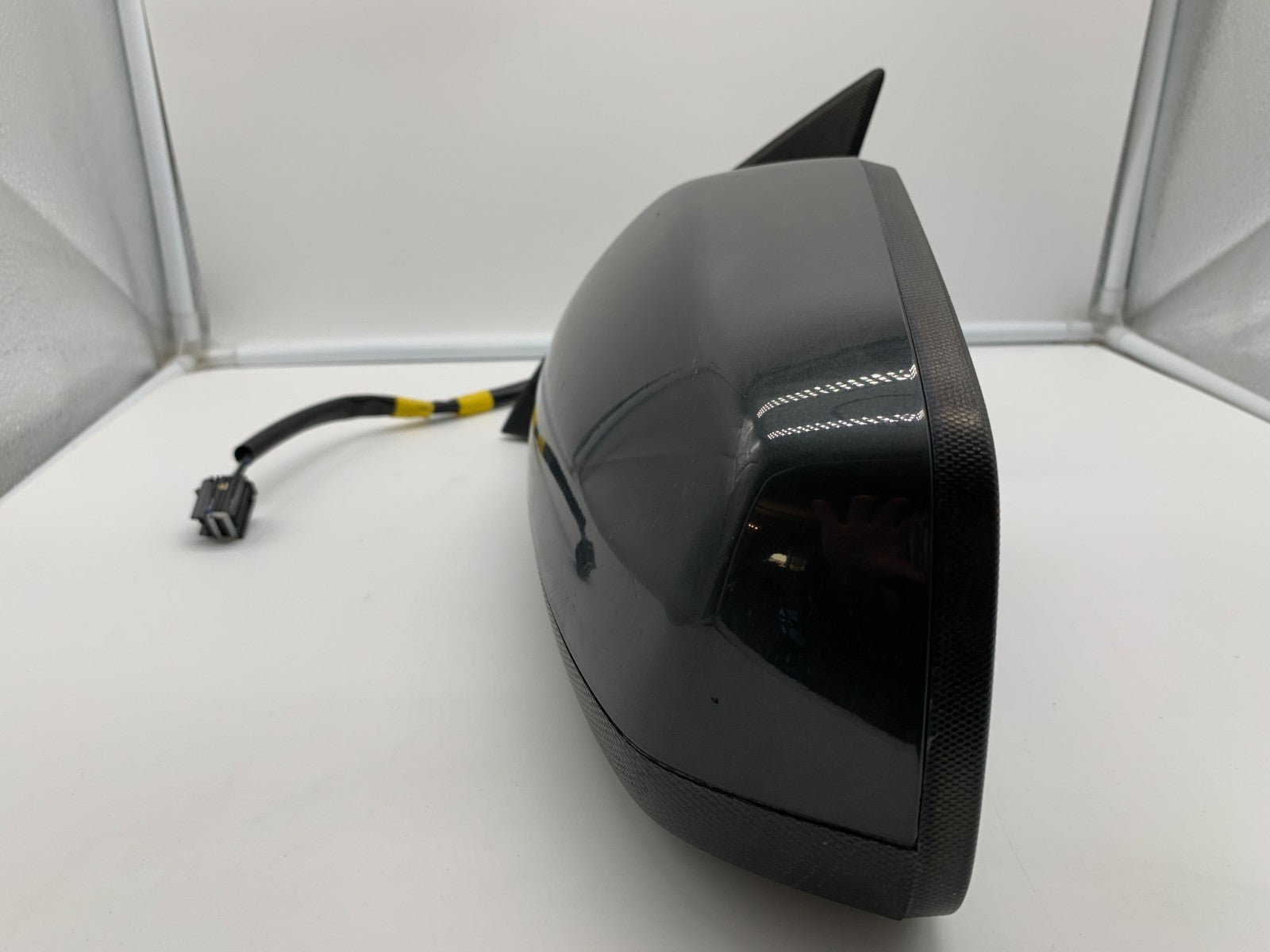 2011-2014 GMC Terrain Driver Side Power Door Mirror Gray OEM A03B27006