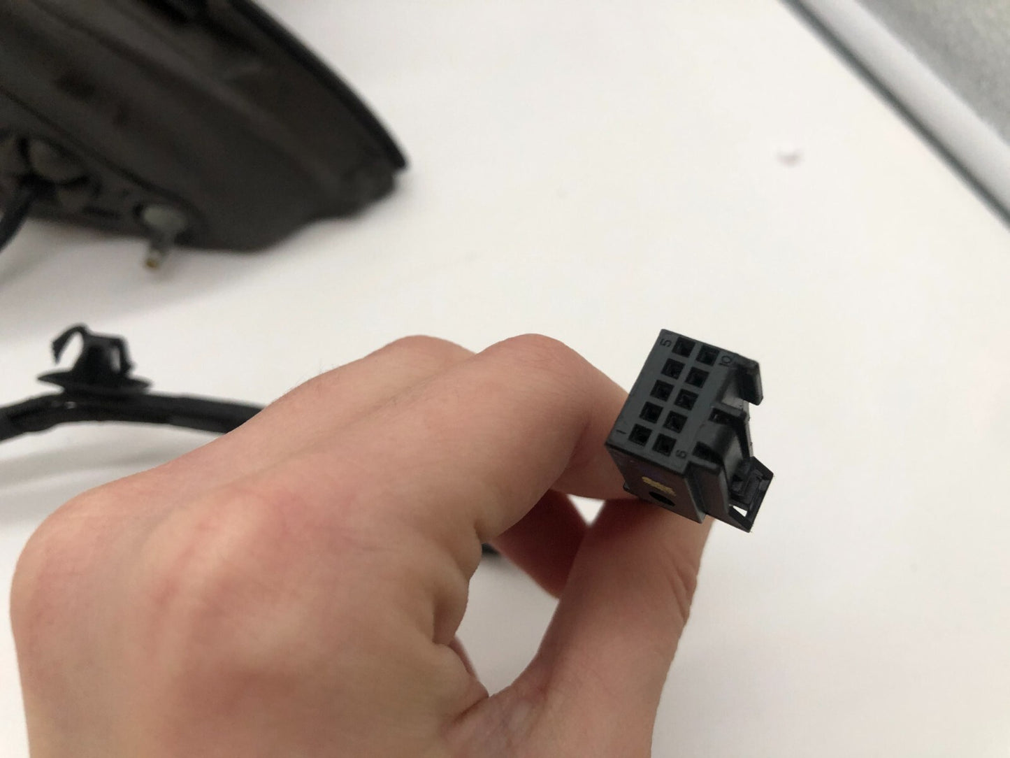 2014-2021 Jeep Cherokee Driver Side View Power Door Mirror Gray OEM D01B32001