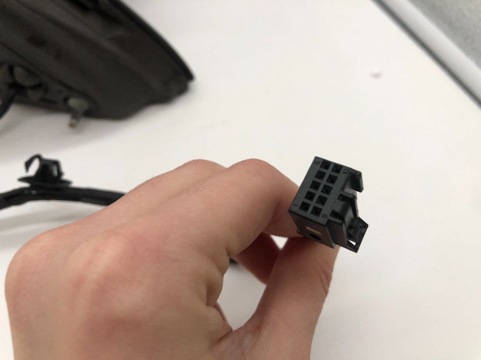 2014-2021 Jeep Cherokee Driver Side View Power Door Mirror Gray OEM D01B32001