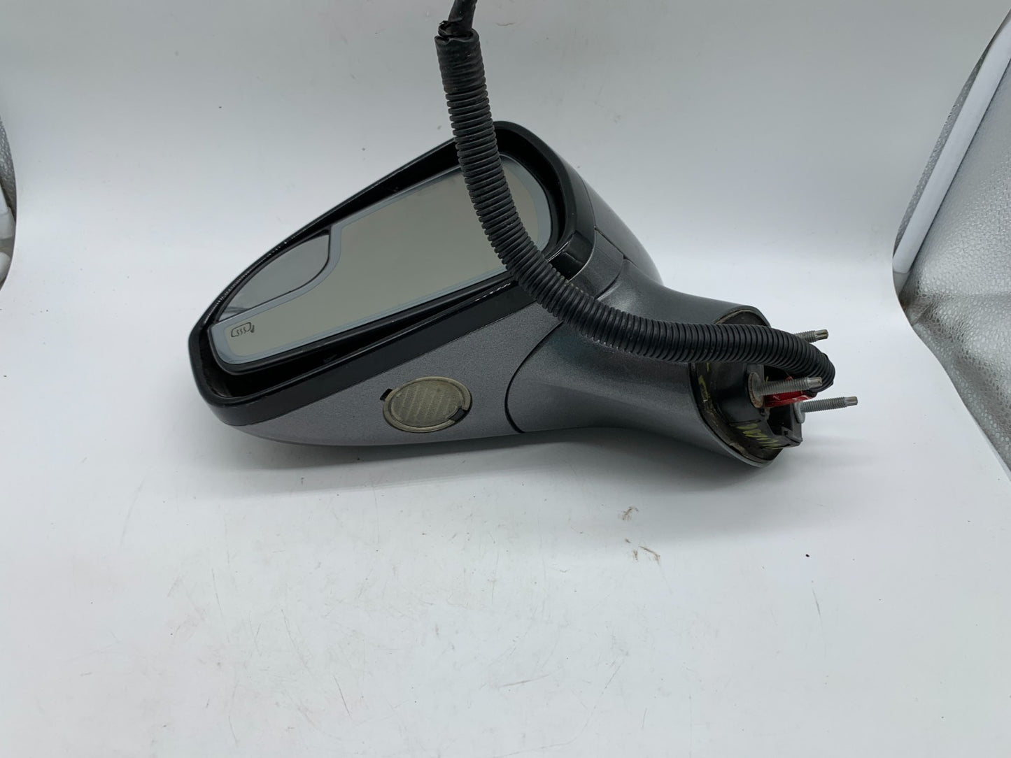 2013-2014 Ford Fusion Driver Side View Power Door Mirror OEM A04B07003