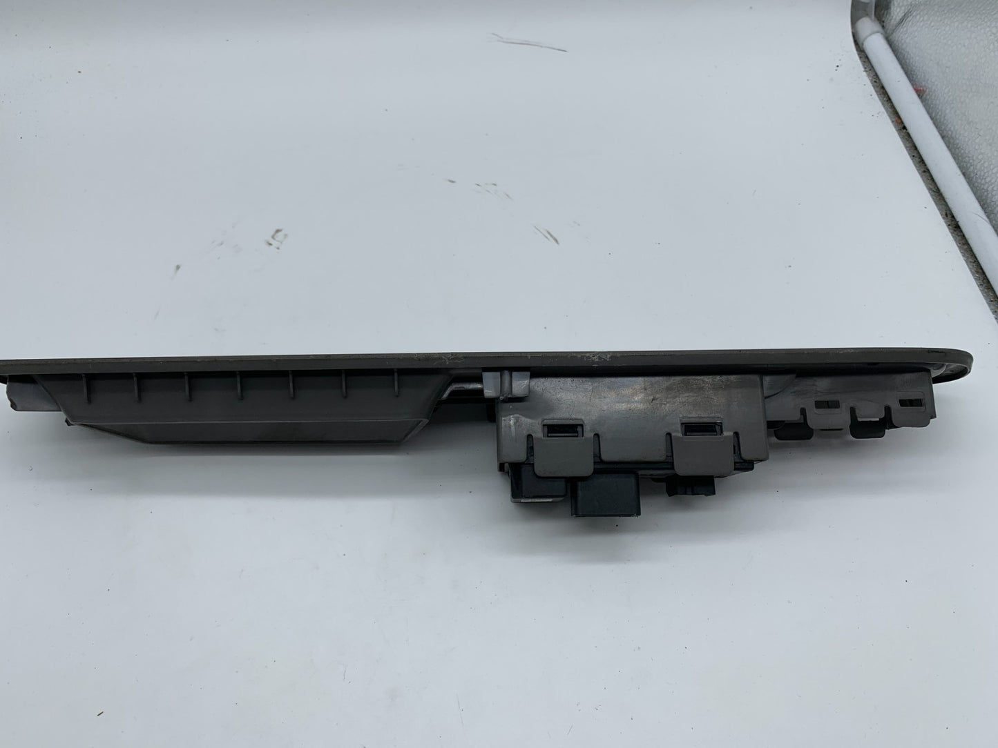 2011-2017 Chevrolet Traverse Master Power Window Switch OEM D02B68004