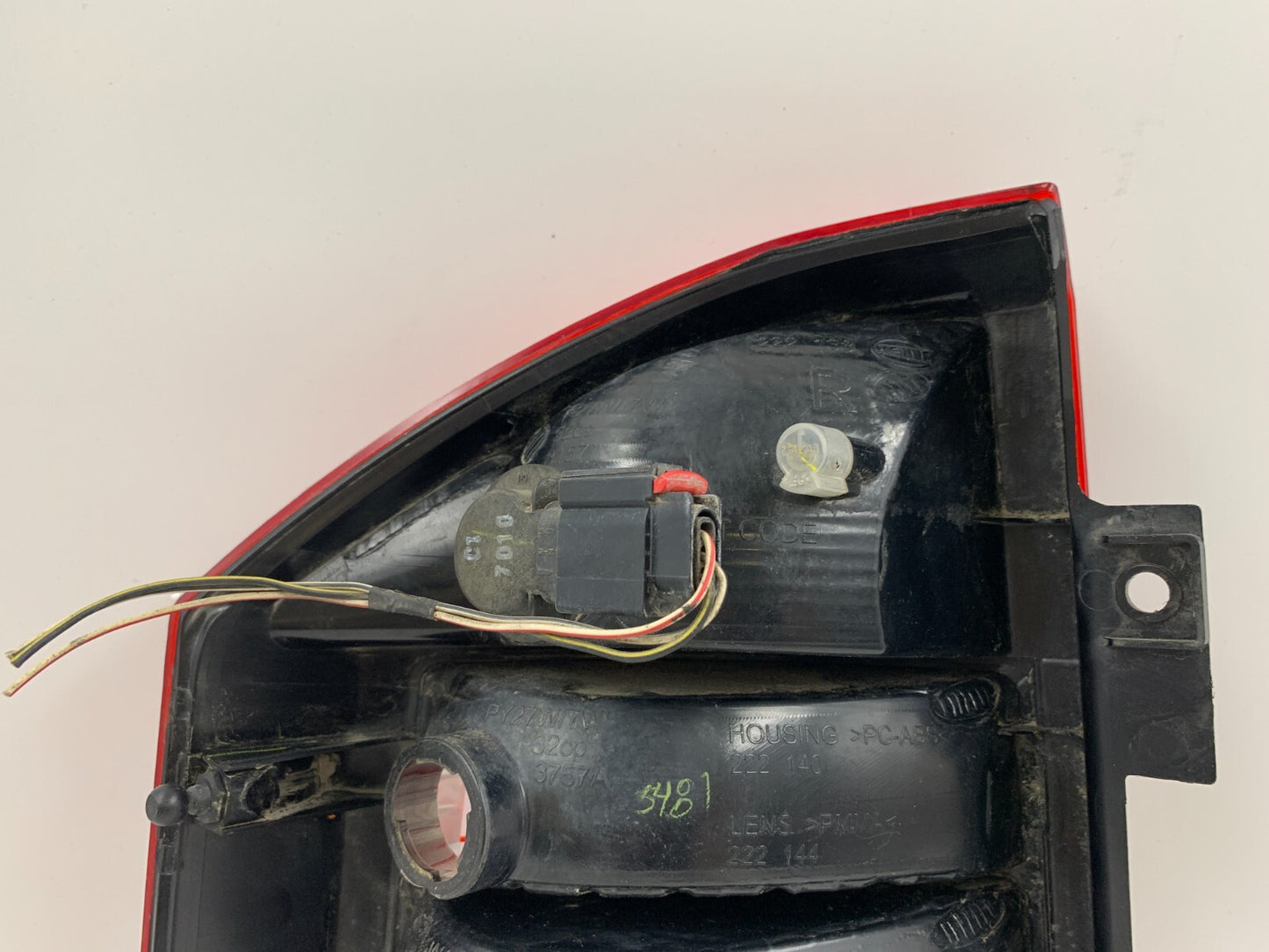 2007-2010 Jeep Compass Passenger Side Tail Light Taillight OEM C04B28046