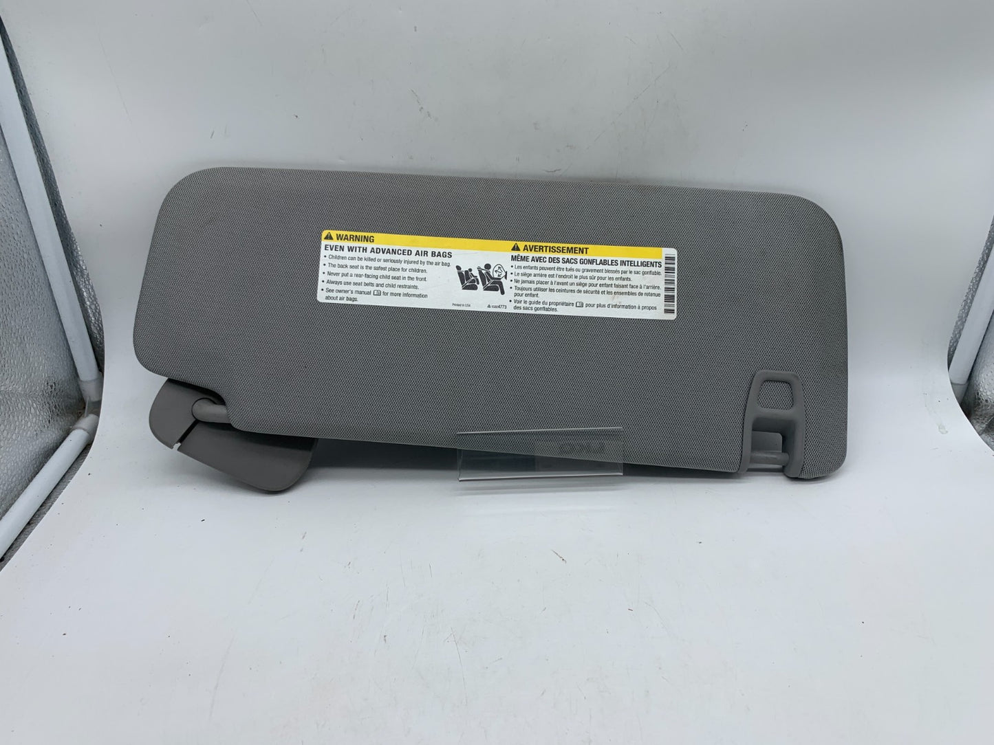 2015-2020 Chevrolet Avalanche 1500 Driver Sun Visor Gray Illuminated D03B67009