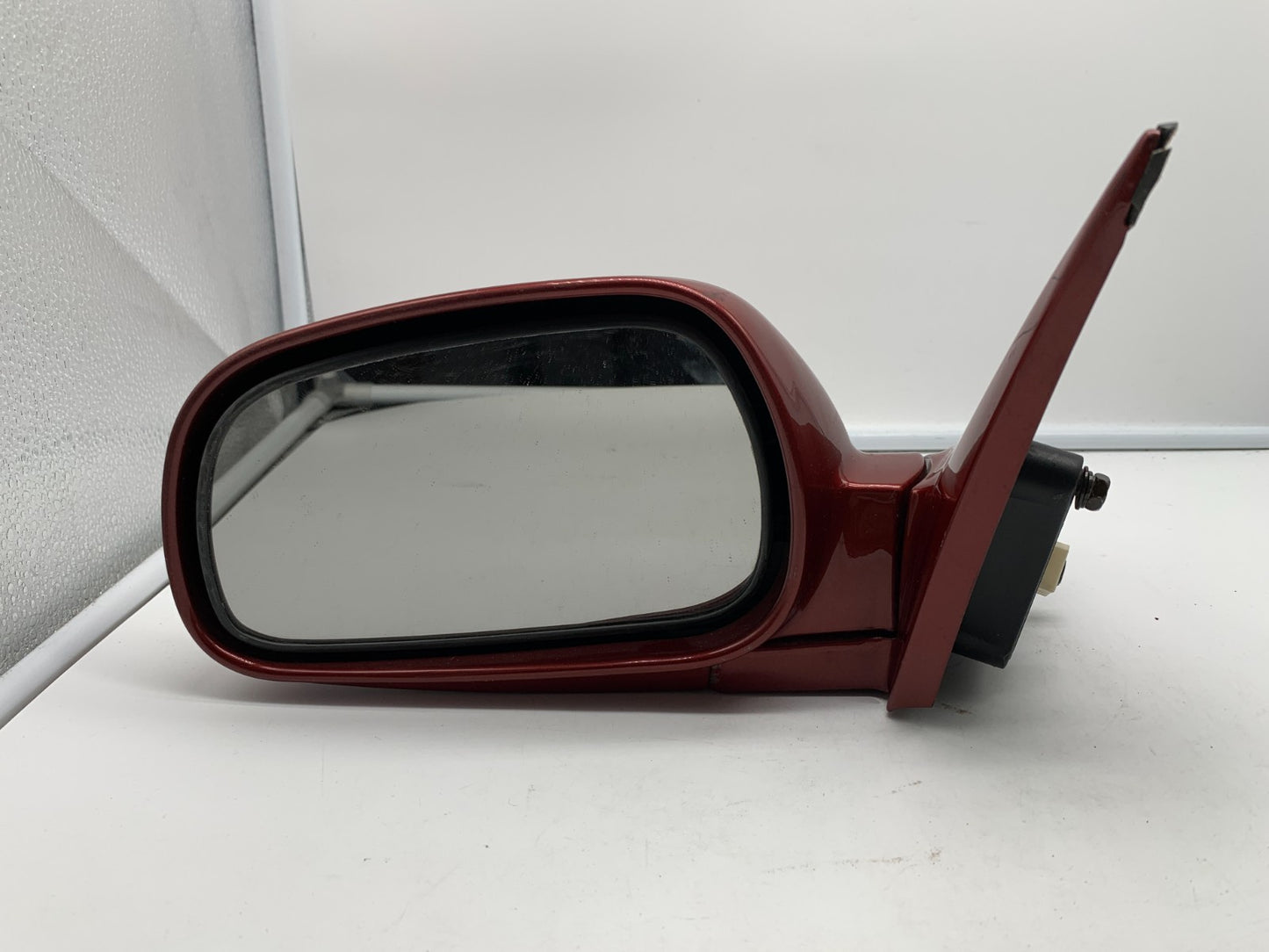 2004-2006 Chevrolet Epica Driver Side View Power Door Mirror Red OEM B04B51005