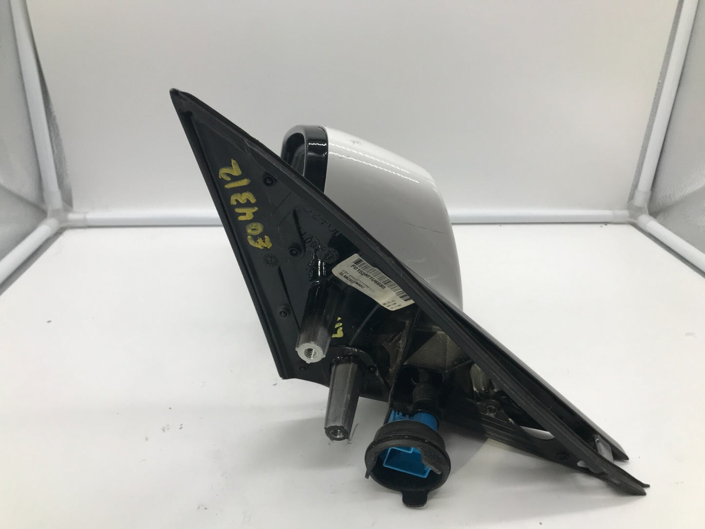 2009-2012 BMW 750i Driver Side View Power Door Mirror White OEM B01B37028