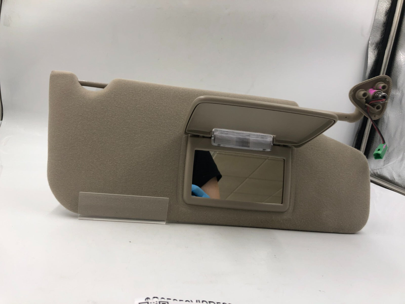 2008-2009 Mercury Sable Passenger Sun Visor Tan Illuminated OEM B02B05049