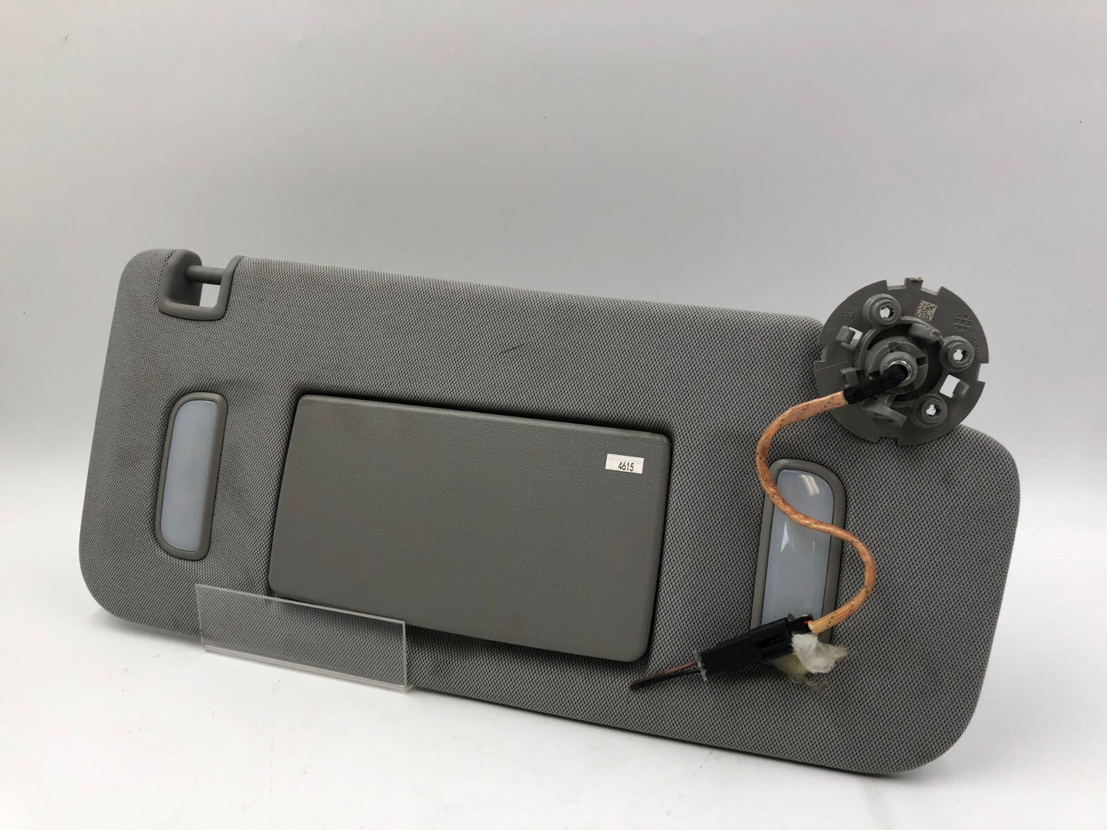 2017-2021 Chevrolet Trax Passenger Sun Visor Gray Illuminated A04B29054