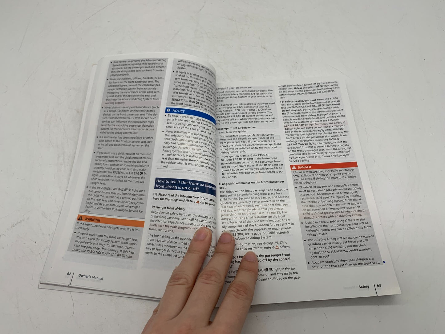 2019 Volkswagen Jetta Owners Manual OEM C03B15010