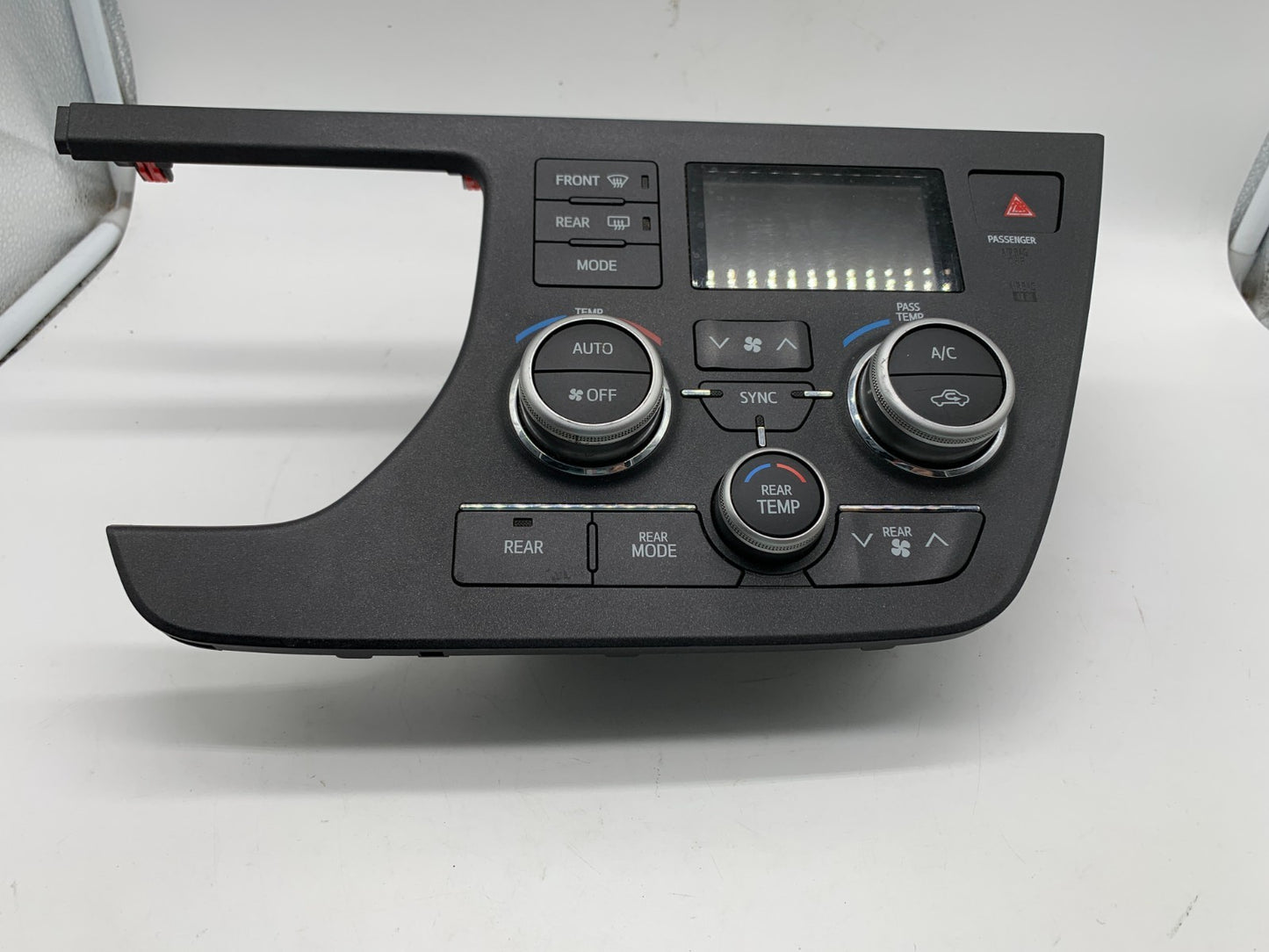2015-2017 Toyota Sienna Climate Control AC Heater Temperature OEM A04B41004