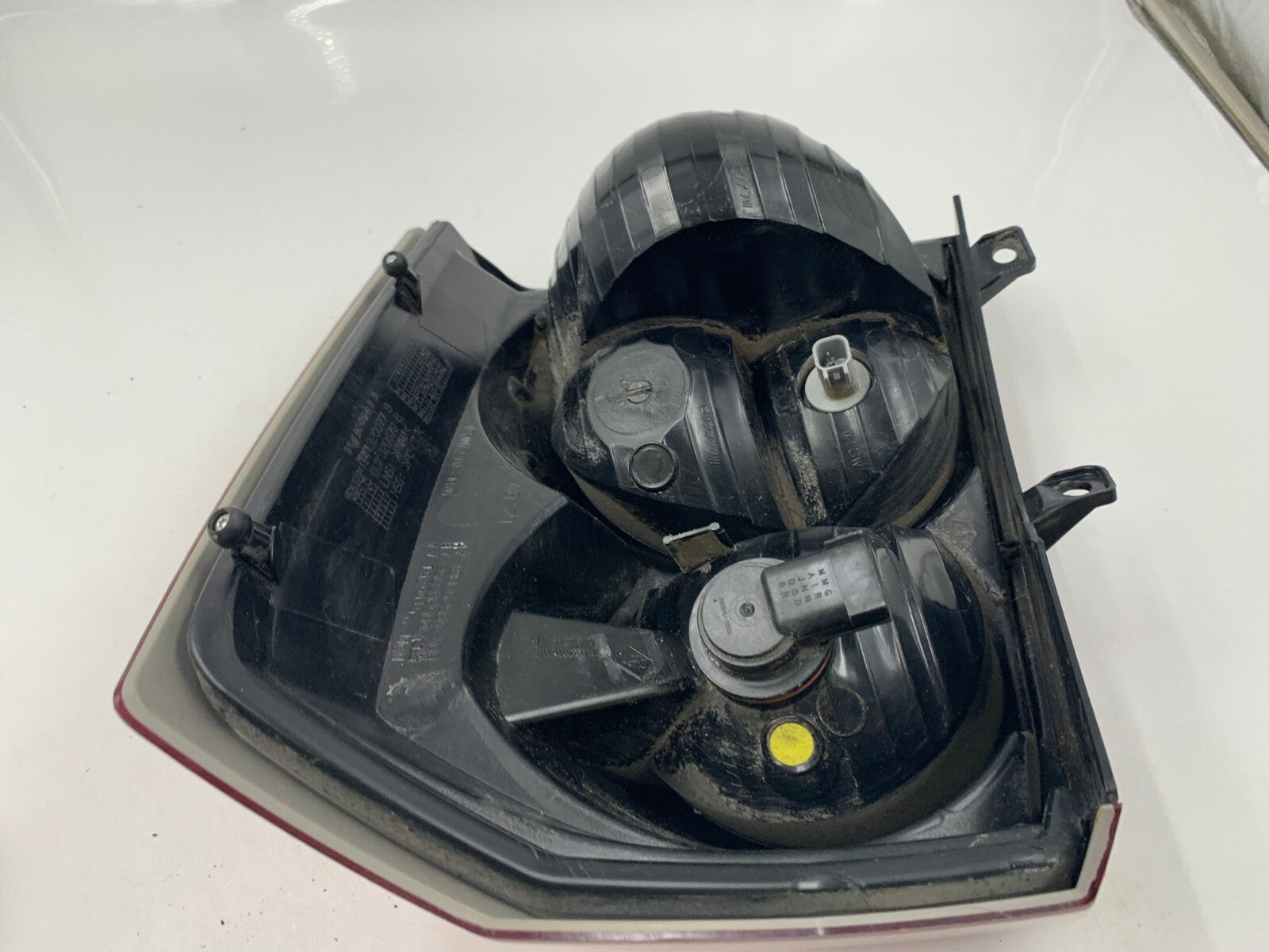 2008-2012 Dodge Caliber Driver Side Tail Light Taillight OEM D02B60002