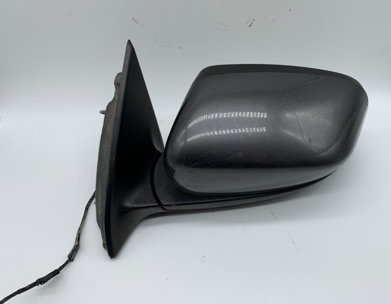 2014-2021 Jeep Cherokee Driver Side View Power Door Mirror Gray OEM A03B27010