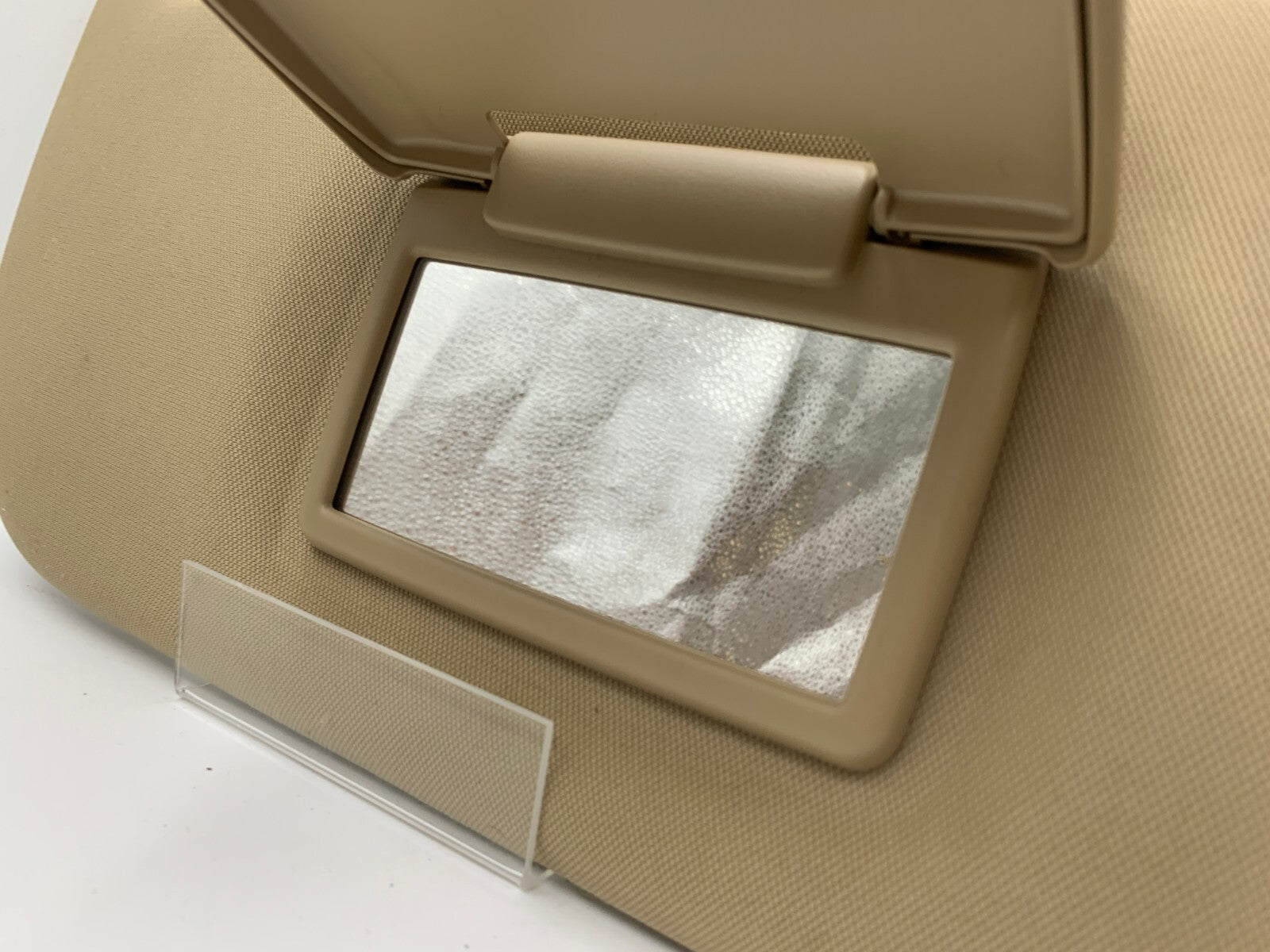 2005-2009 Chevrolet Uplander Passenger Sun Visor Beige OEM B01B04041