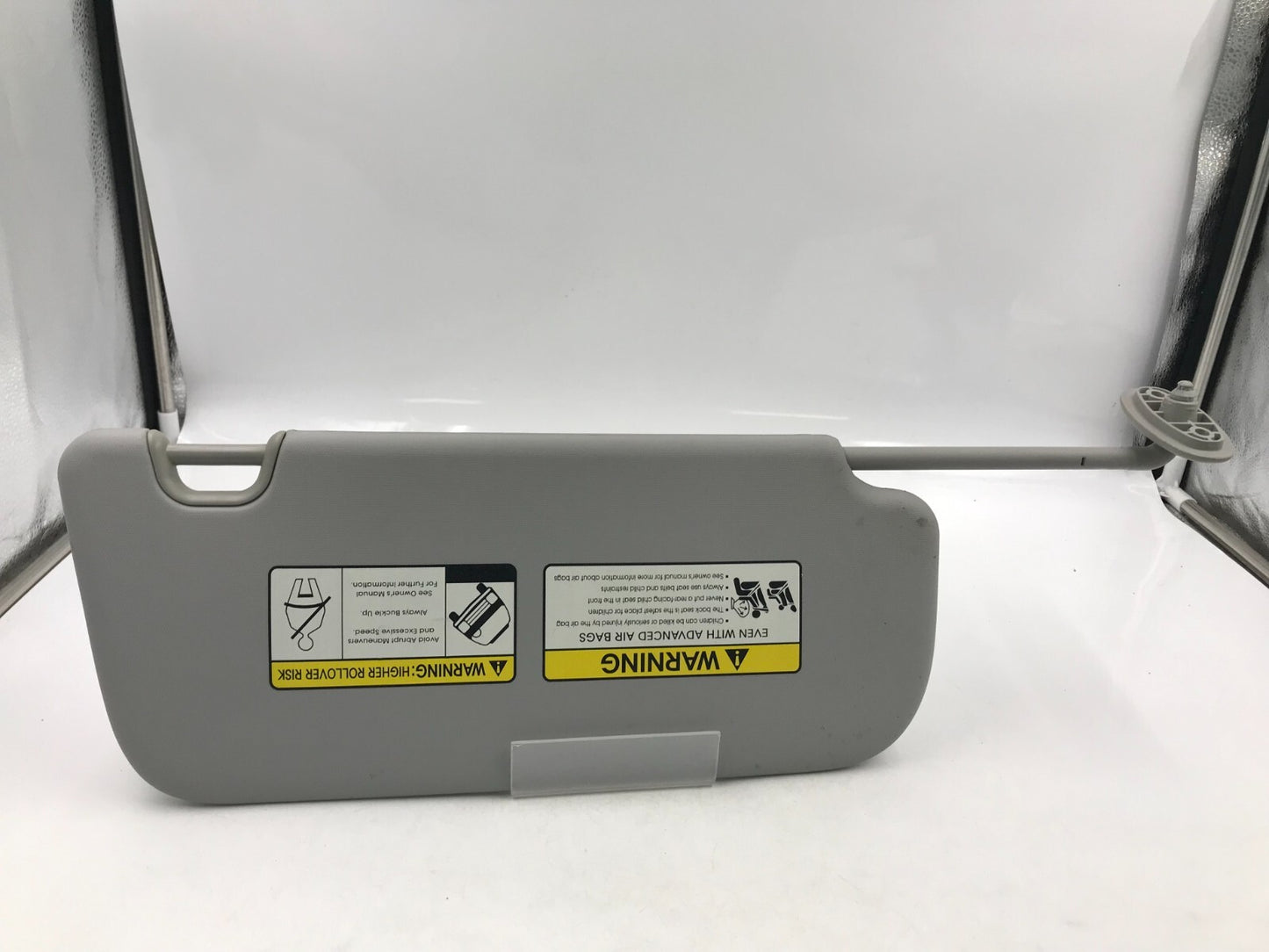 2014-2019 Kia Soul Driver Sun Visor Gray OEM C04B42008