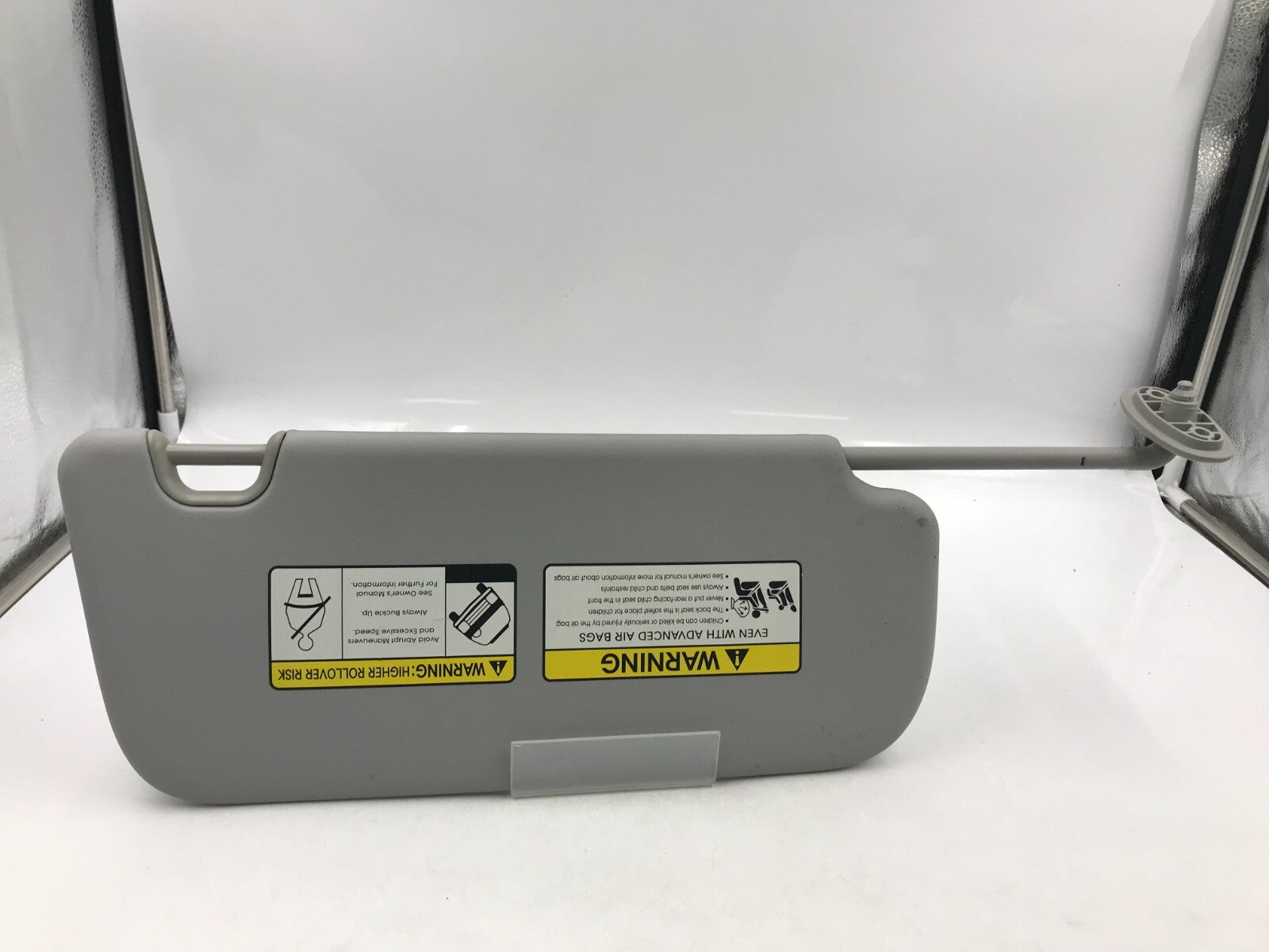 2014-2019 Kia Soul Driver Sun Visor Gray OEM C04B42008