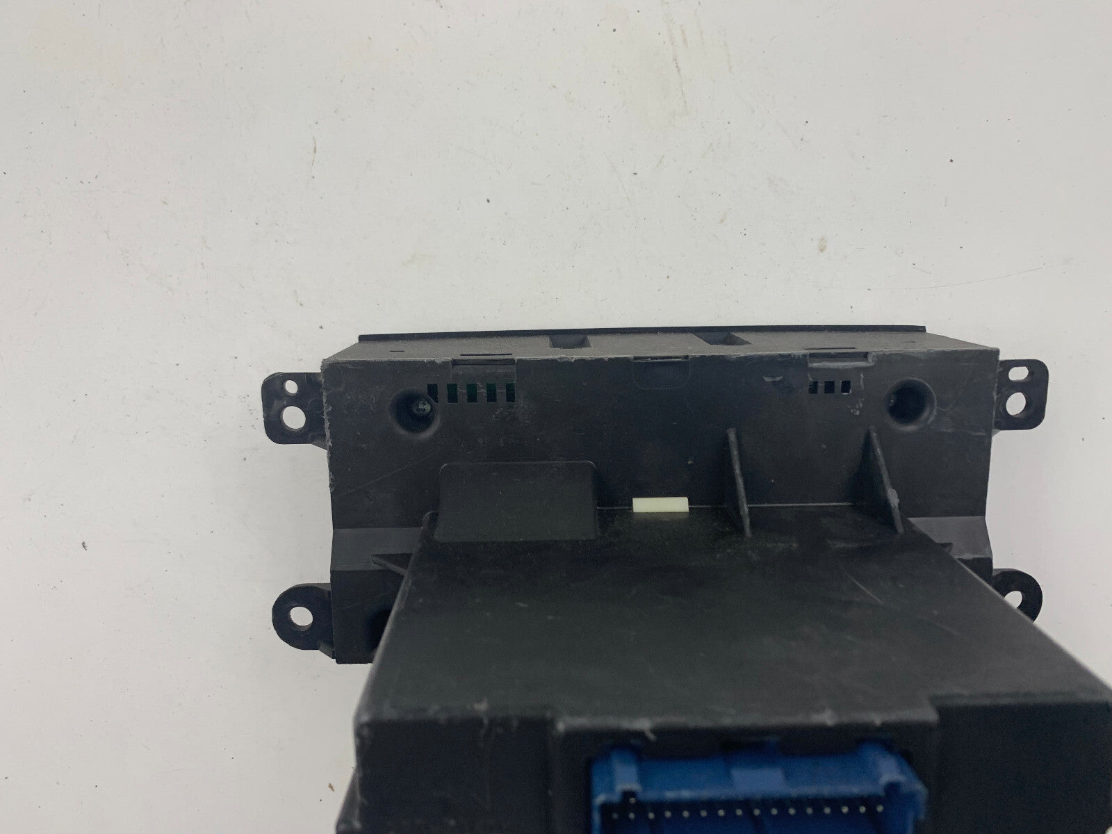 2007 Cadillac CTS AC Heater Climate Control OEM B33005