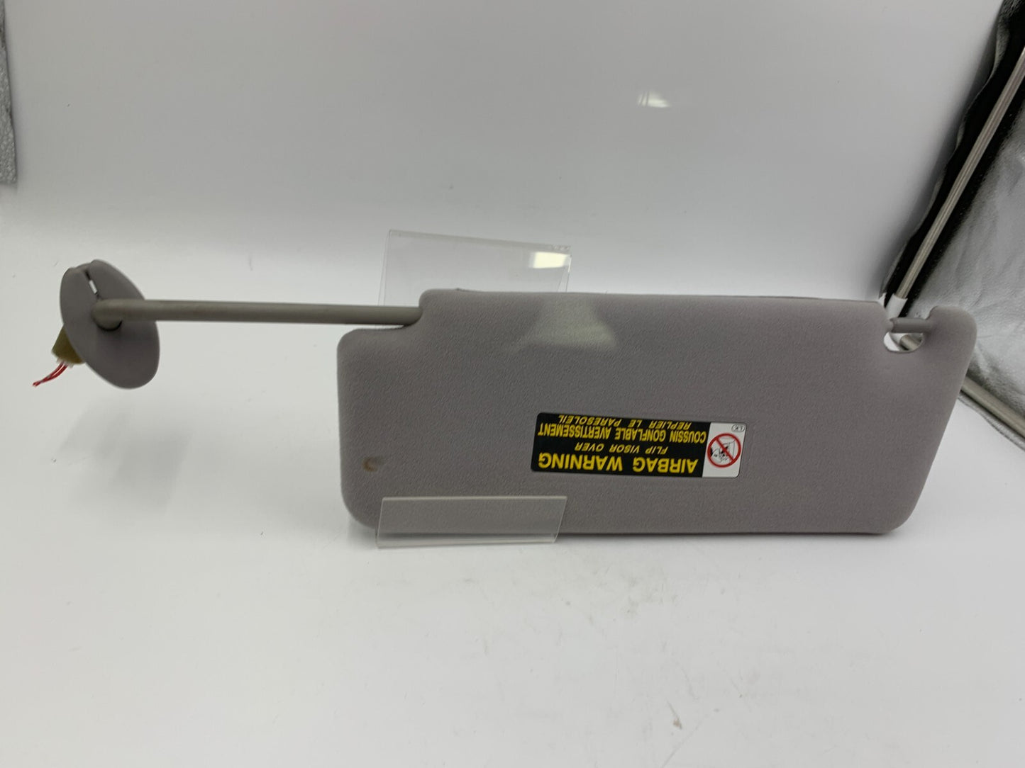 2005-2006 Lexus ES330 Passenger Sun Visor Gray Illumination B03B47065