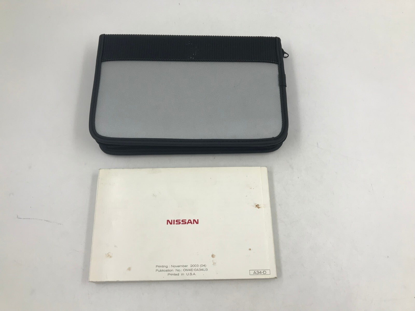 2004 Nissan Maxima Owners Manual with Case OEM D04B33085