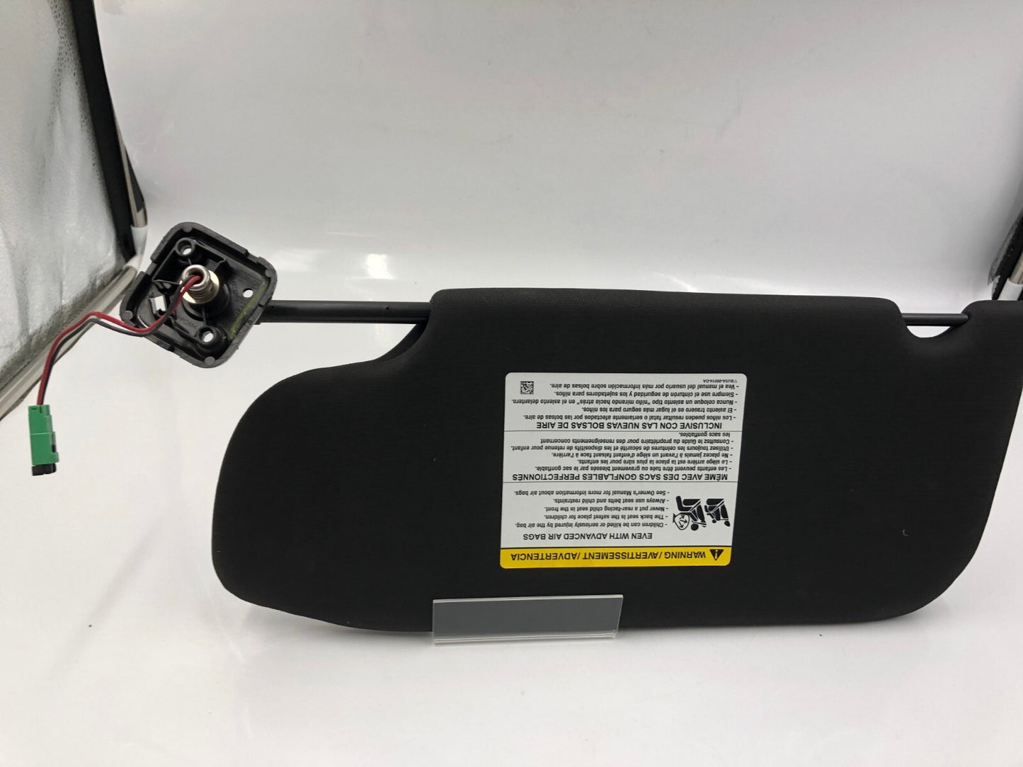 2013-2019 Ford Taurus Passenger Sun Visor Sunvisor Black Illuminated C03B34084